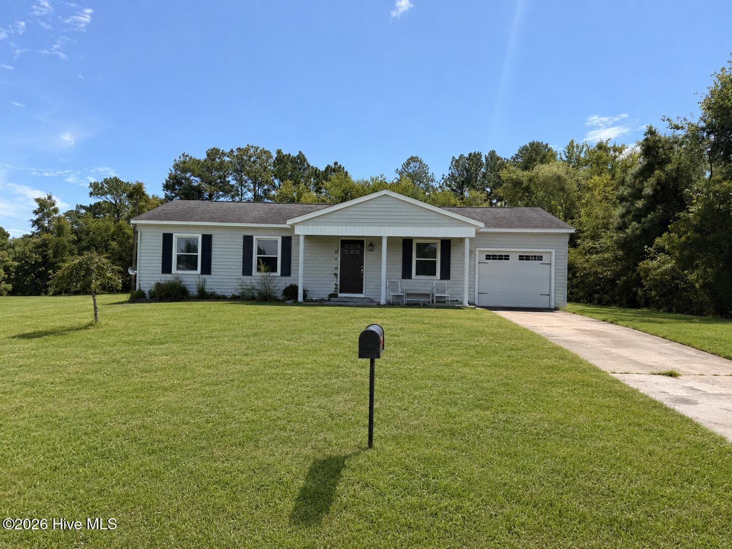 Front of 5 Crown Point Road, Hubert, NC 28539
