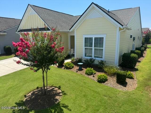 Front of 4008 Ruddy Duck Way, Wilmington, NC 28412