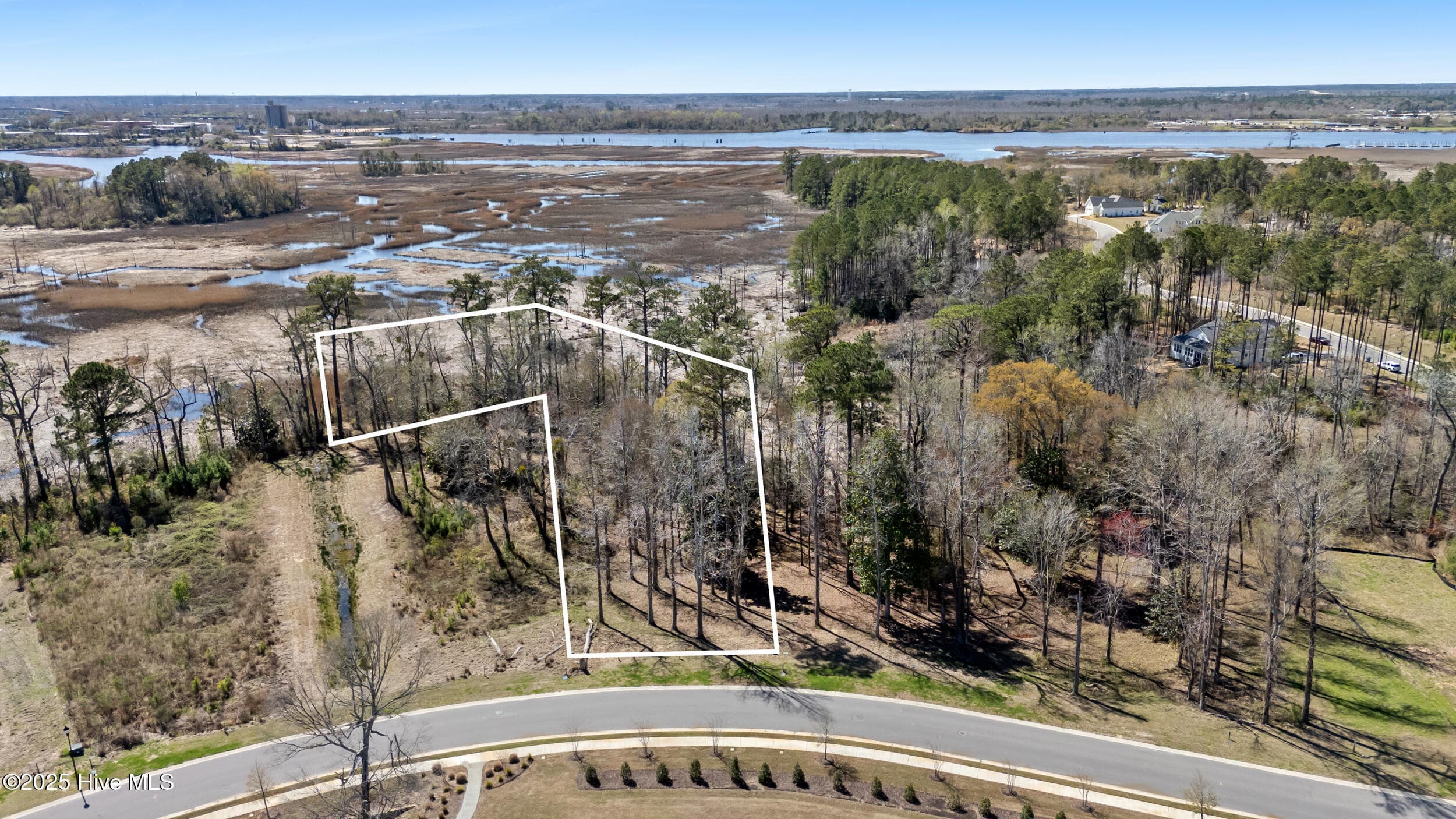 Front of 228 107 Preservation Point Avenue, Wilmington, NC 28401