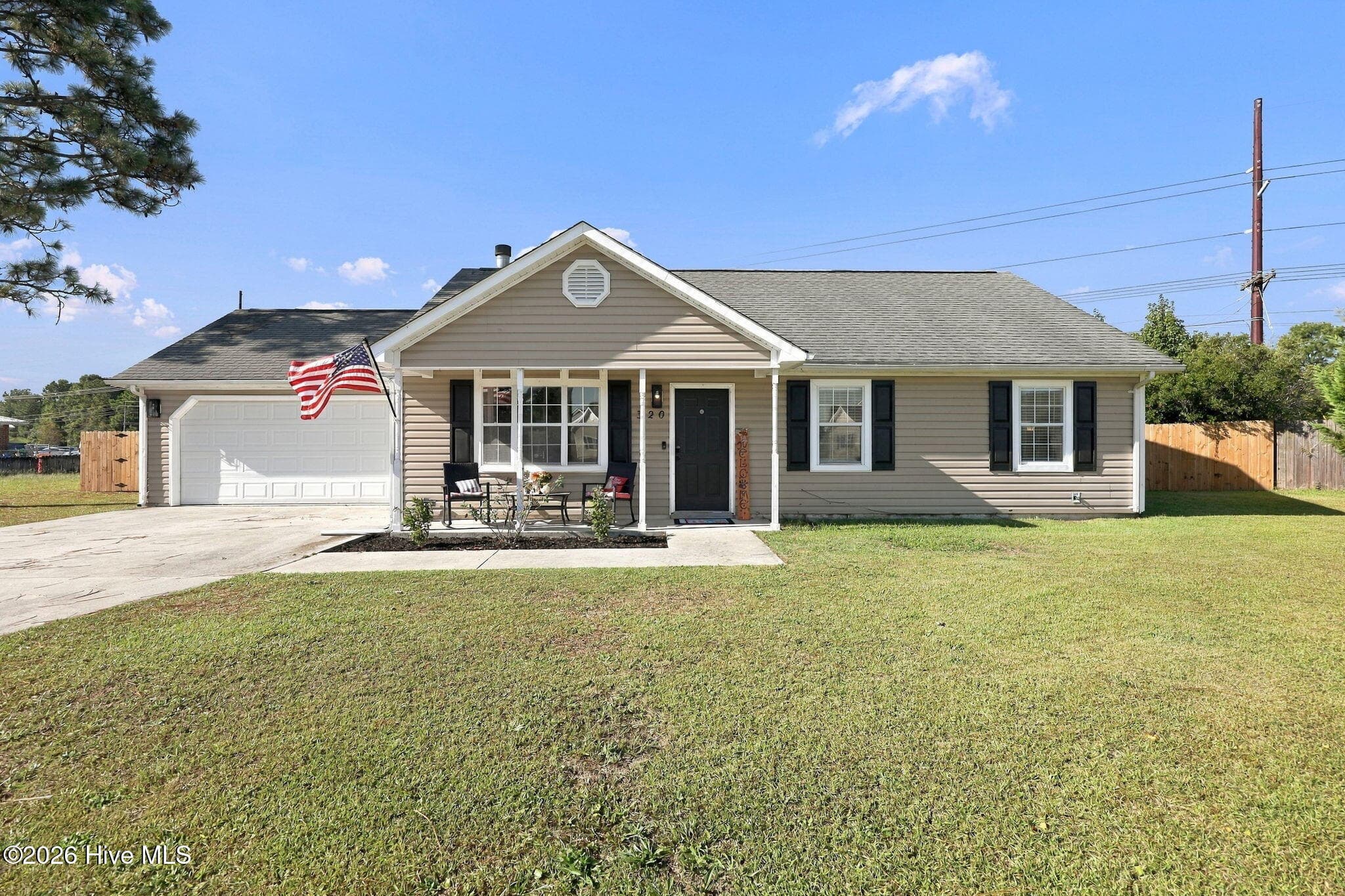 Front of 320 Josie Court, Hubert, NC 28539