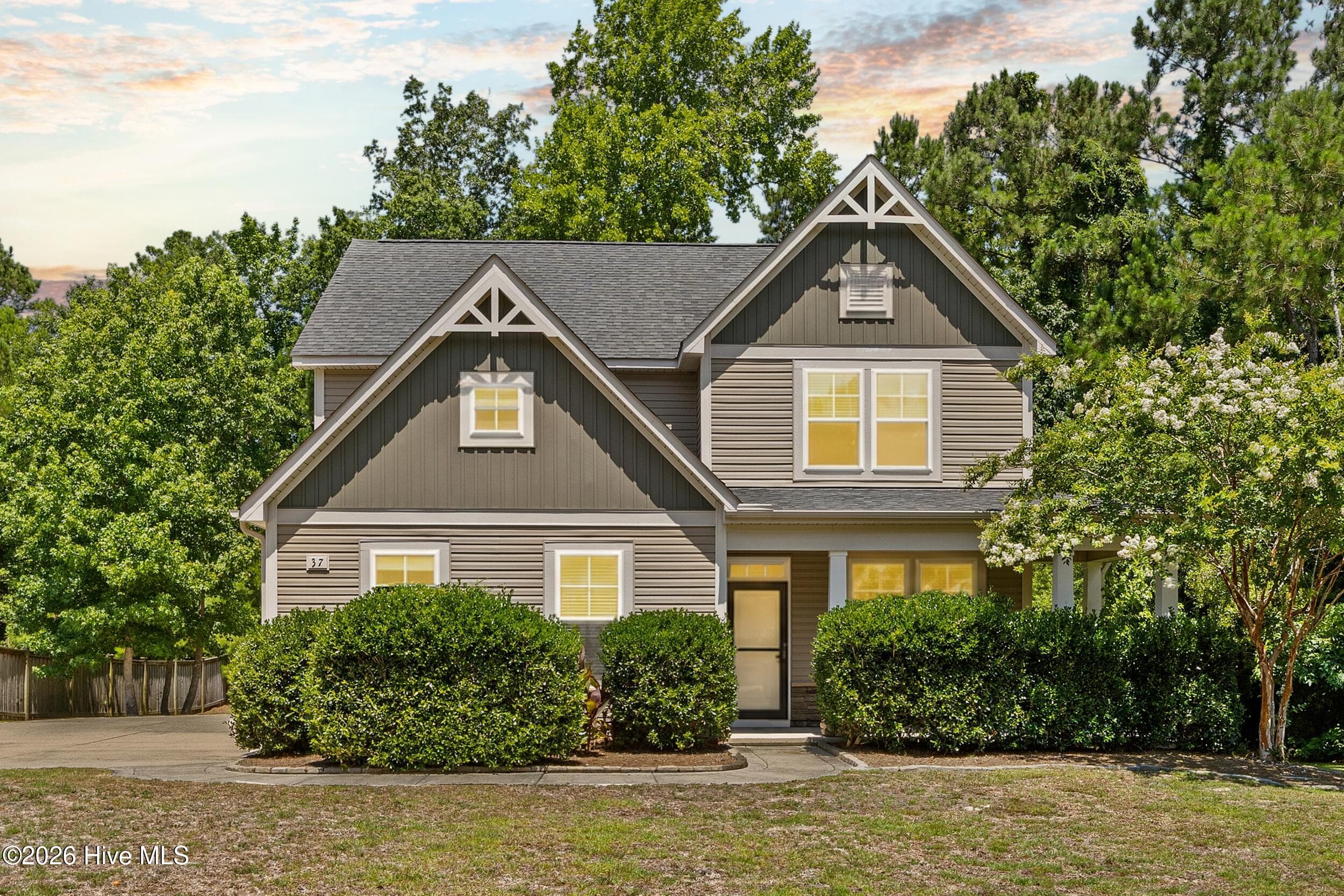 Front of 37 Twisted Oak Court, Hampstead, NC 28443