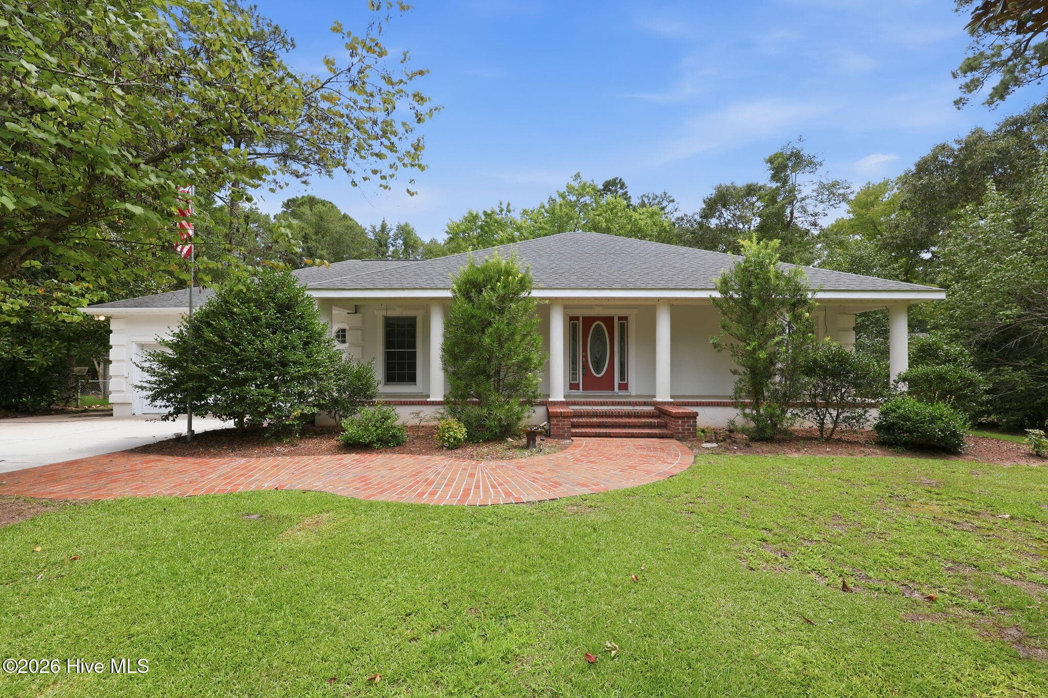 Front of 134 Longwood Drive, Stella, NC 28582