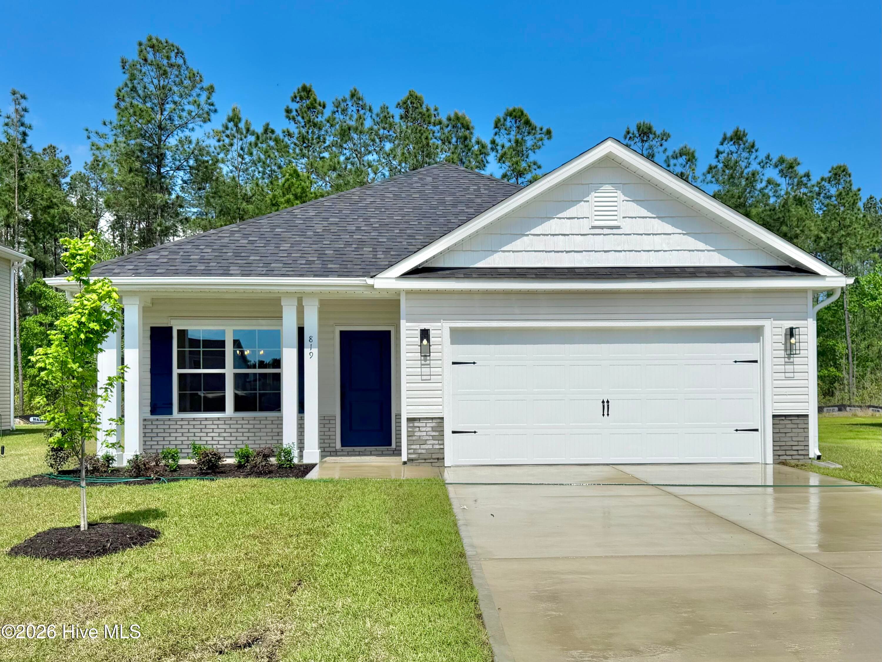 Front of 820 Hidden Bridge Drive, Jacksonville, NC 28546