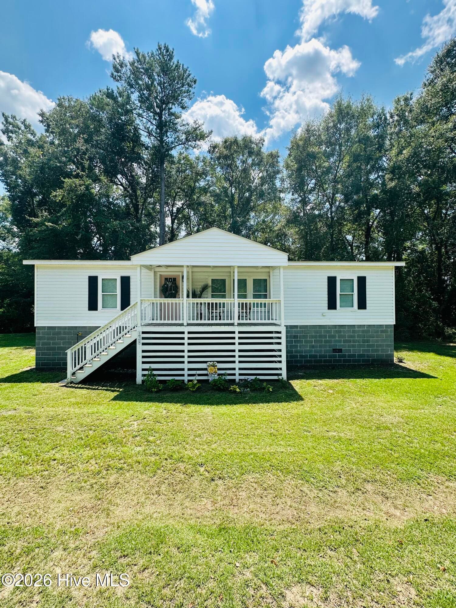 Front of 138 Simmons Street, Trenton, NC 28585