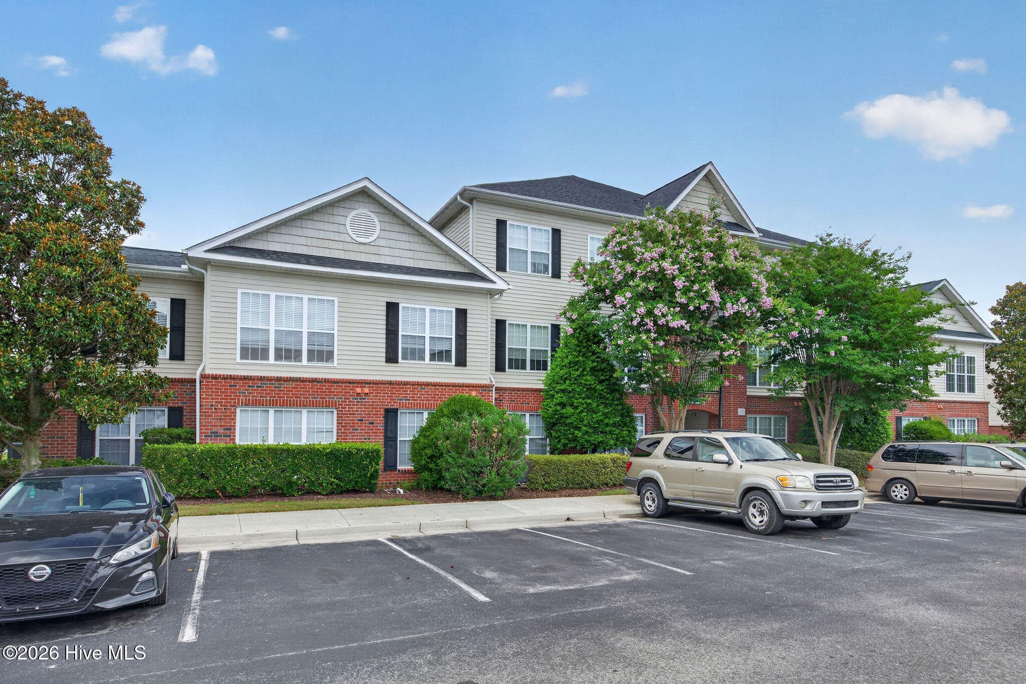 Front of 2801 Bloomfield Lane Unit 201, Wilmington, NC 28412