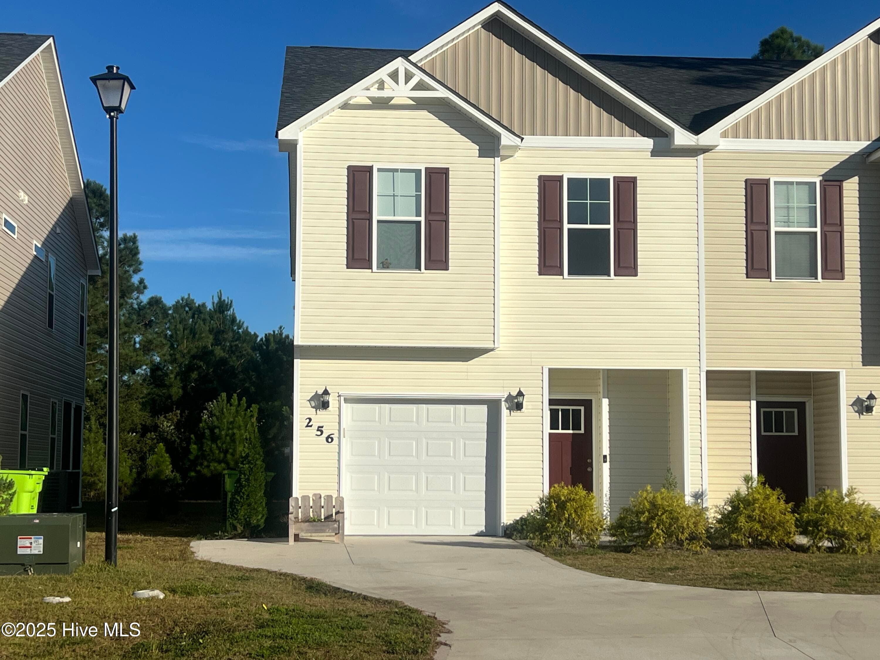 Front of 256 Currituck Drive, Holly Ridge, NC 28445