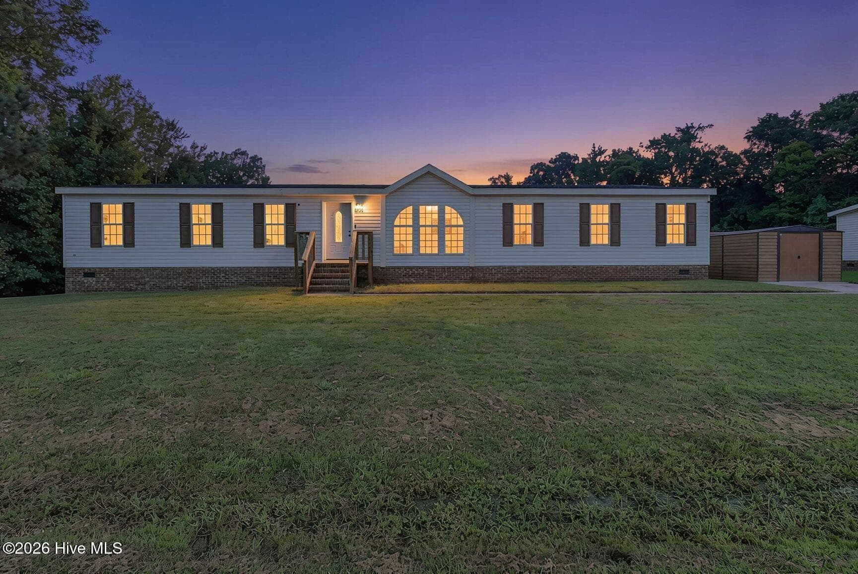 Front of 1001 Ocracoke Court, Jacksonville, NC 28546
