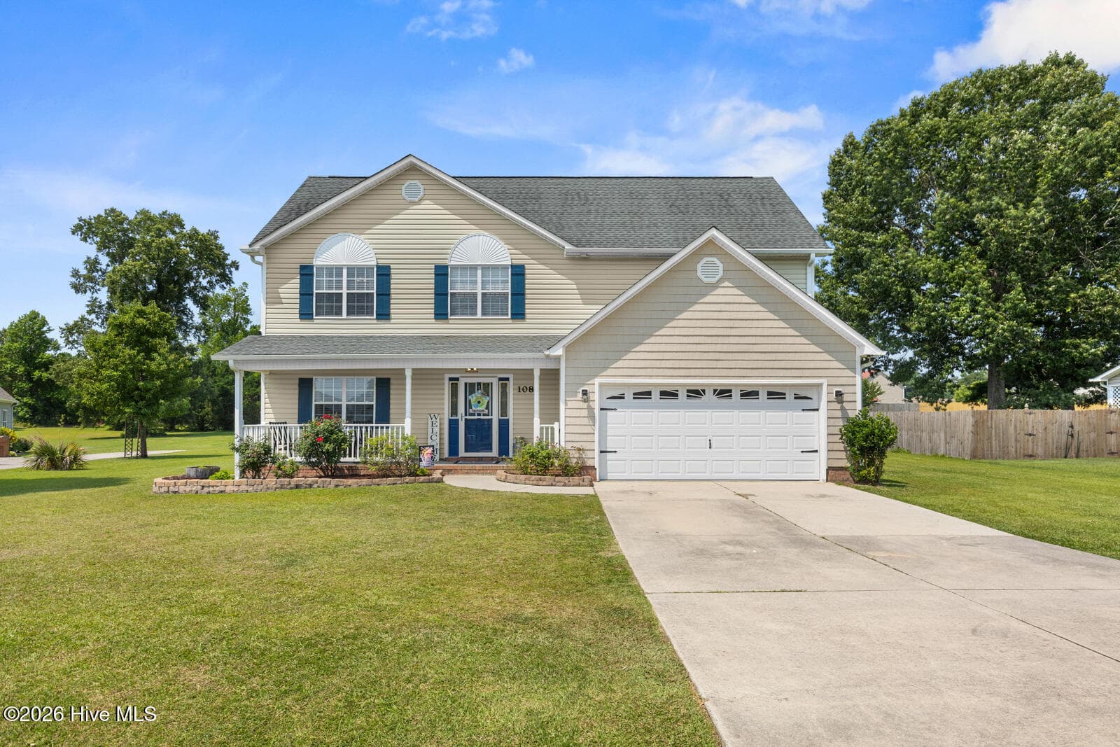 Front of 108 River Bluff Drive, Jacksonville, NC 28540