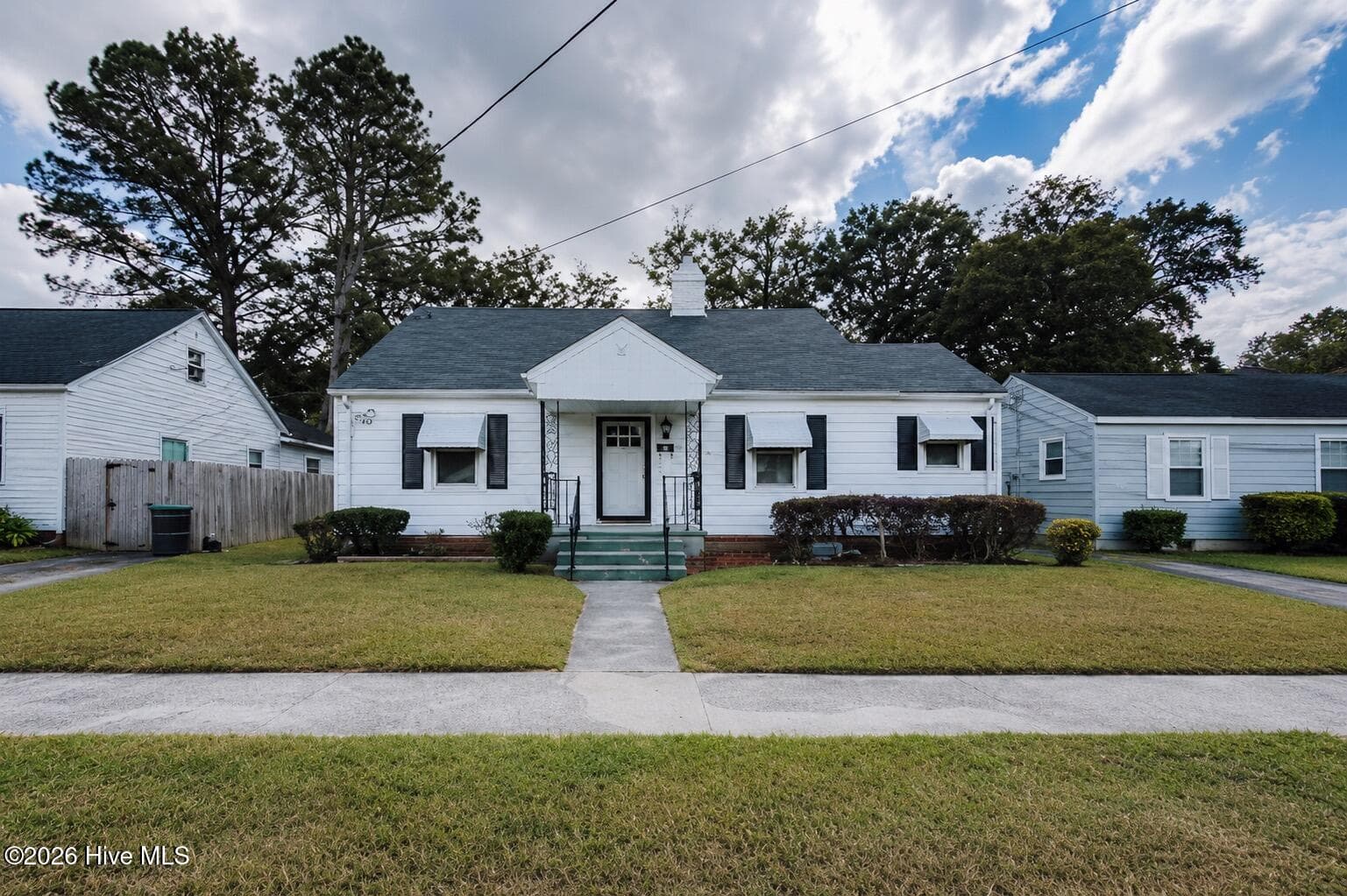 Exterior of 1105 Colonial Avenue