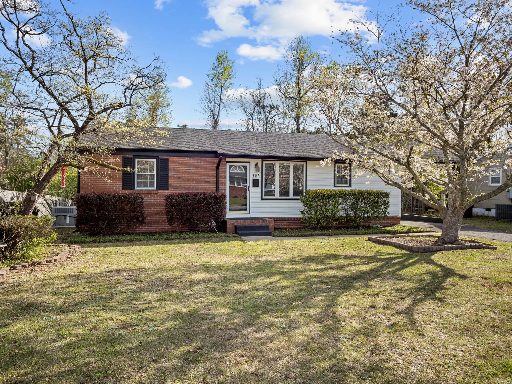 How Buying a House Affects Taxes