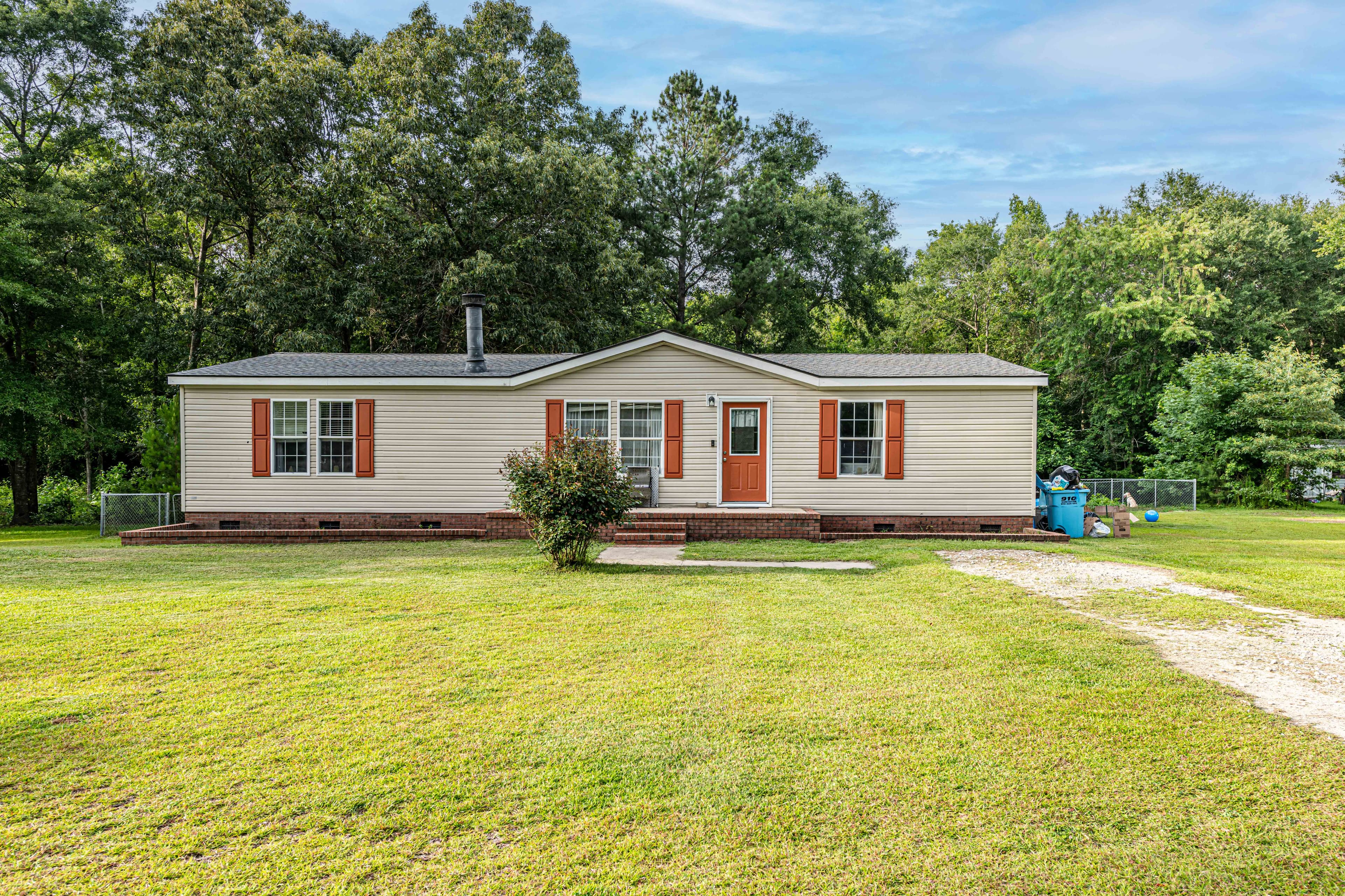 How Much Are The Fees When Buying a House?