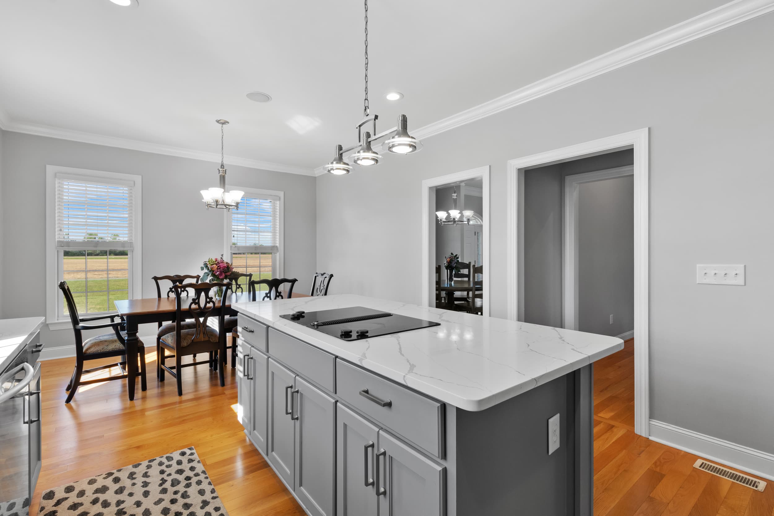 House Cleaning Checklist Before Selling: A Room-by-Room Guide