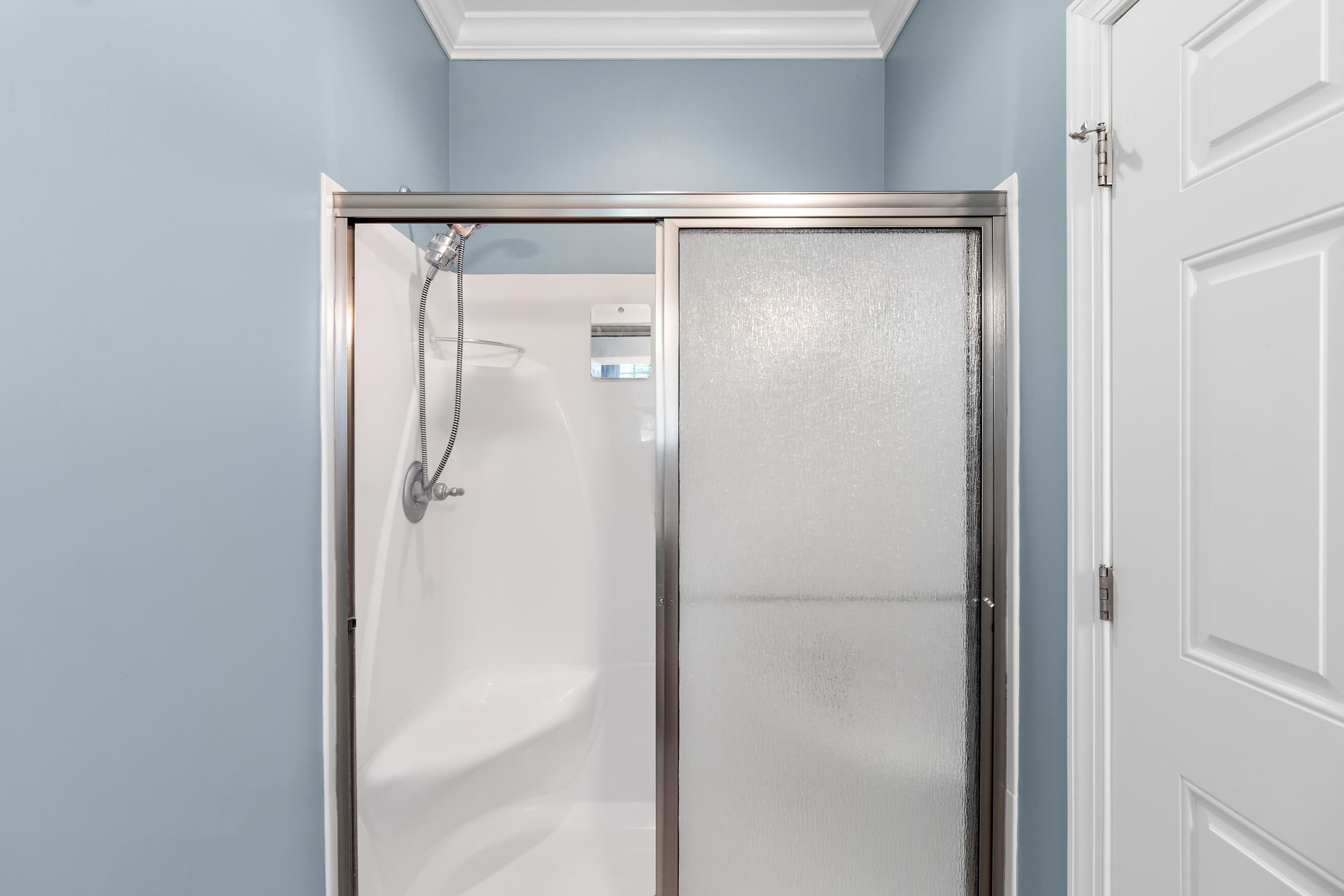 Move-Out Cleaning vs. Pre-Listing Cleaning: What’s the Difference?