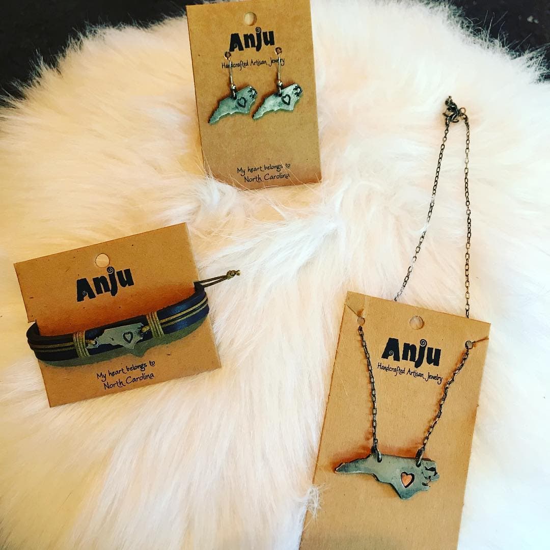 Accessories and shoes at Chica's Corner Boutique in Jacksonville NC