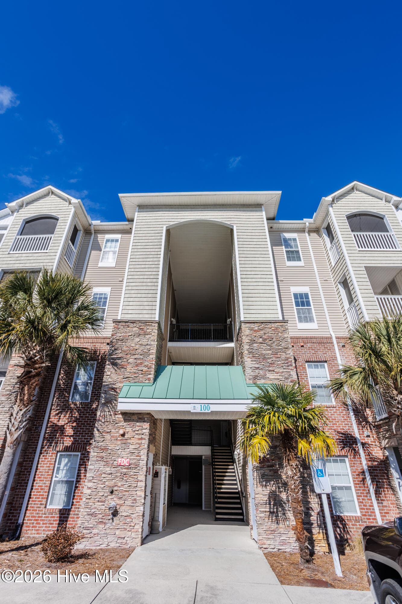 Exterior of 100 Gateway Condos Drive 126, Surf City, NC 28445