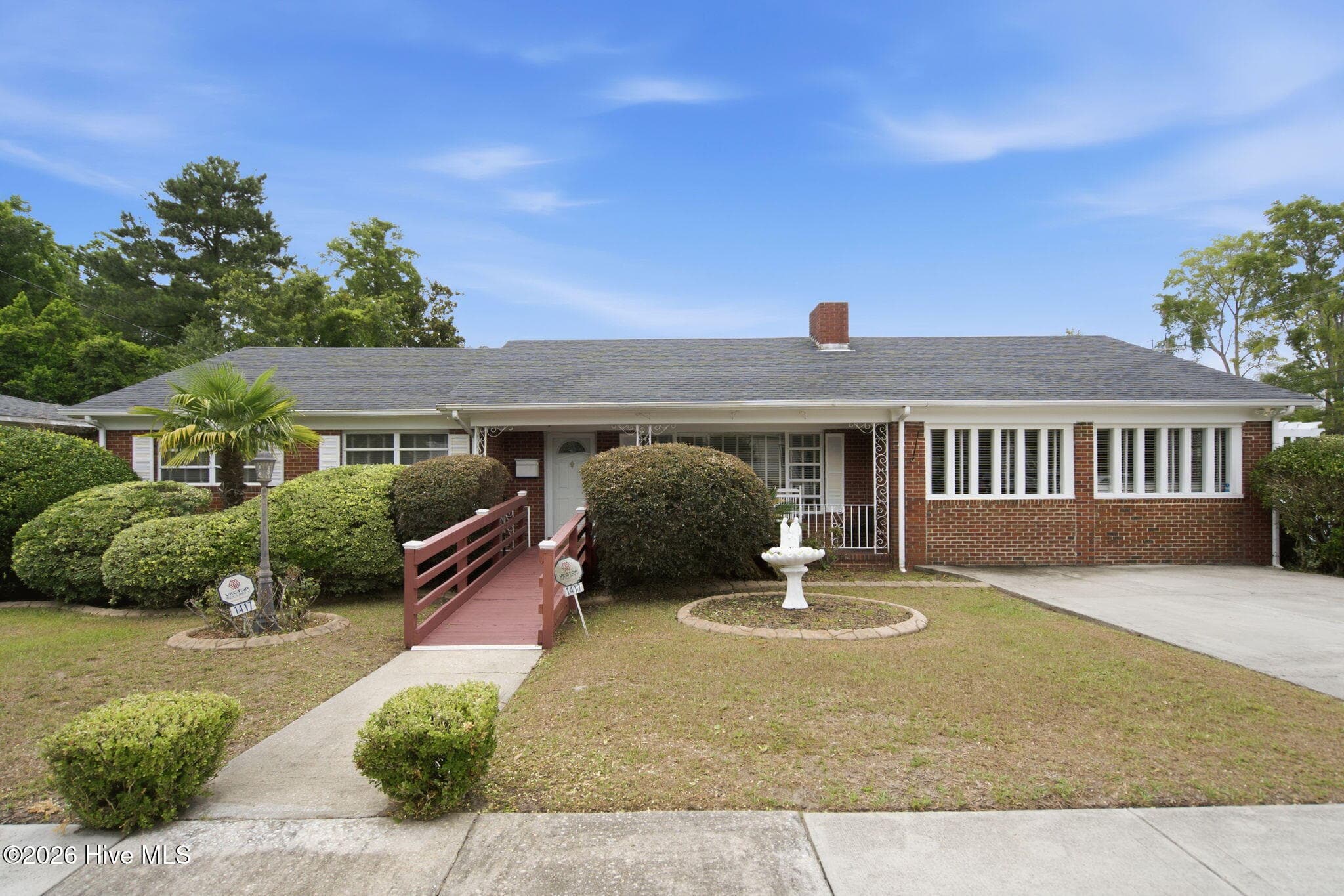 Front of 1417 Queen Street, Wilmington, NC 28401