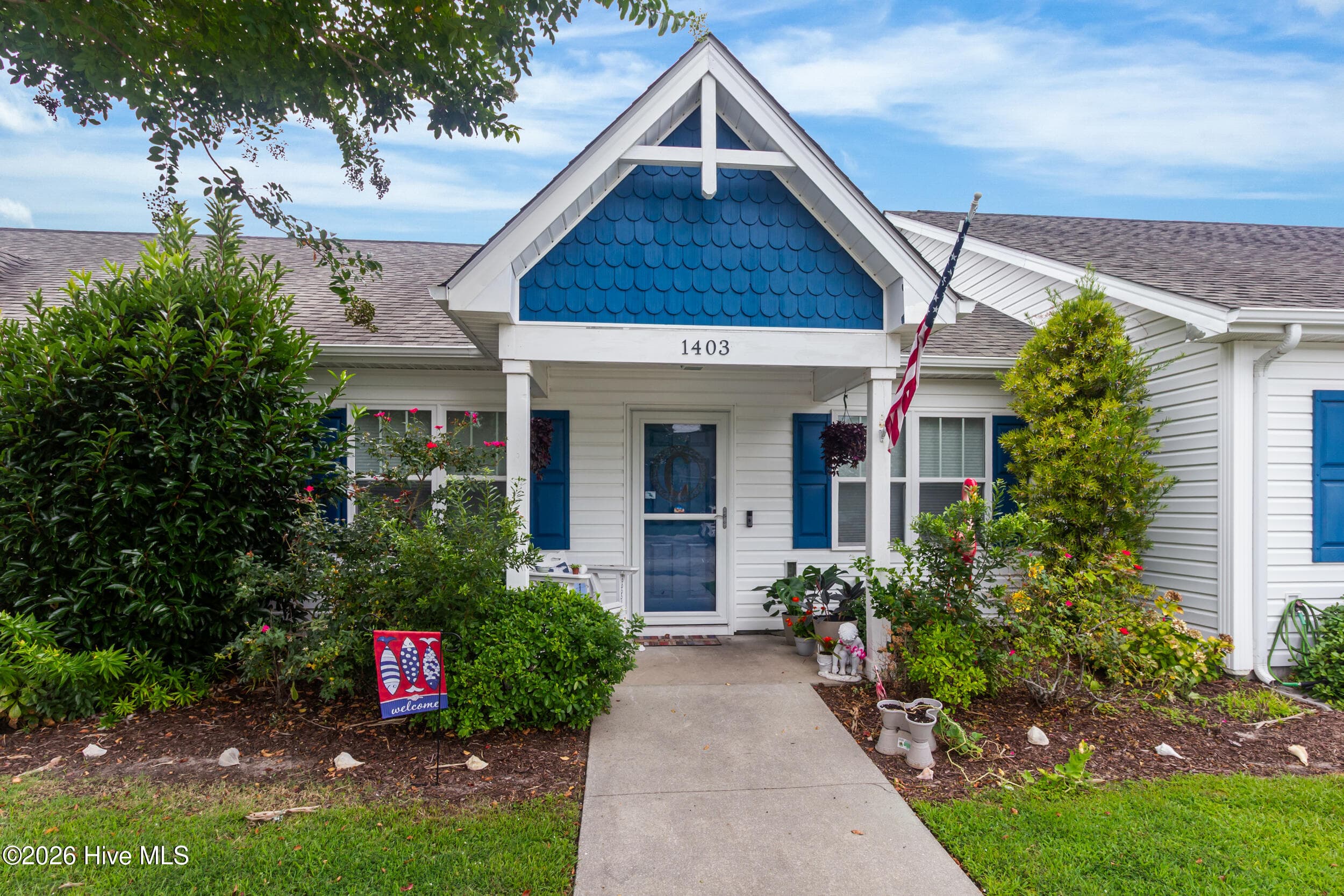 Front of 1403 Pirates Landing Drive, Beaufort, NC 28516