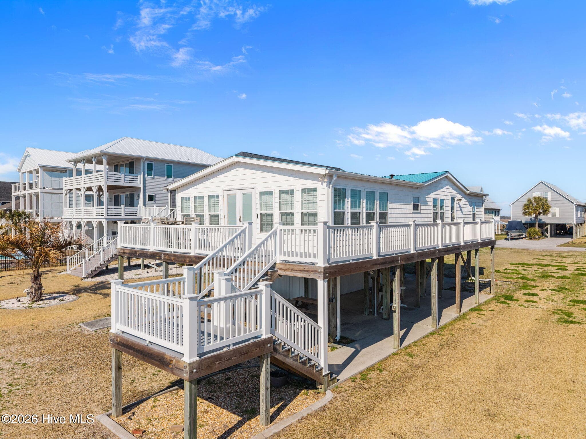 Exterior of 9055 W 9th Street, Surf City, NC 28445