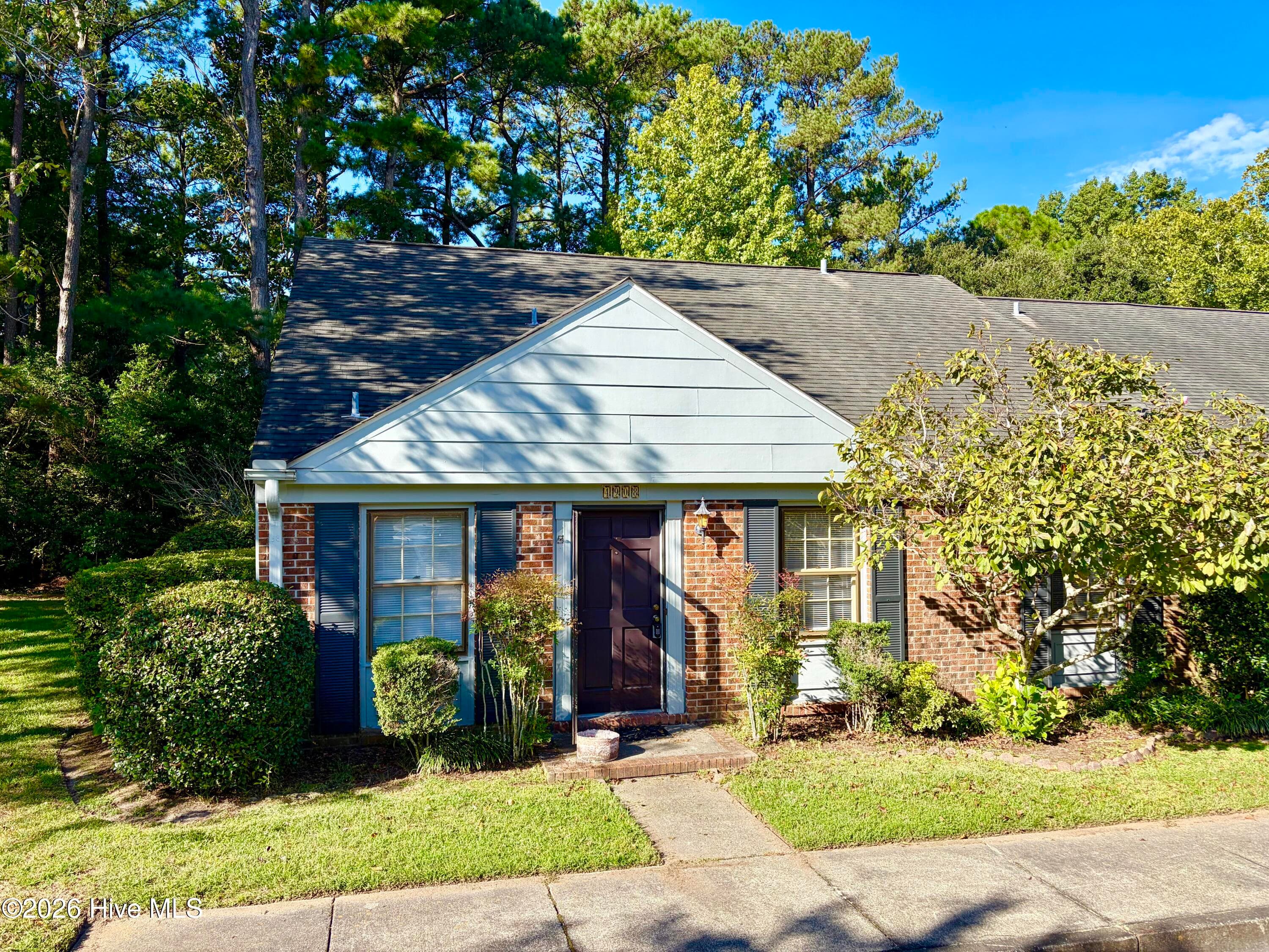 Front of 4908 Marlin Court, Wilmington, NC 28403
