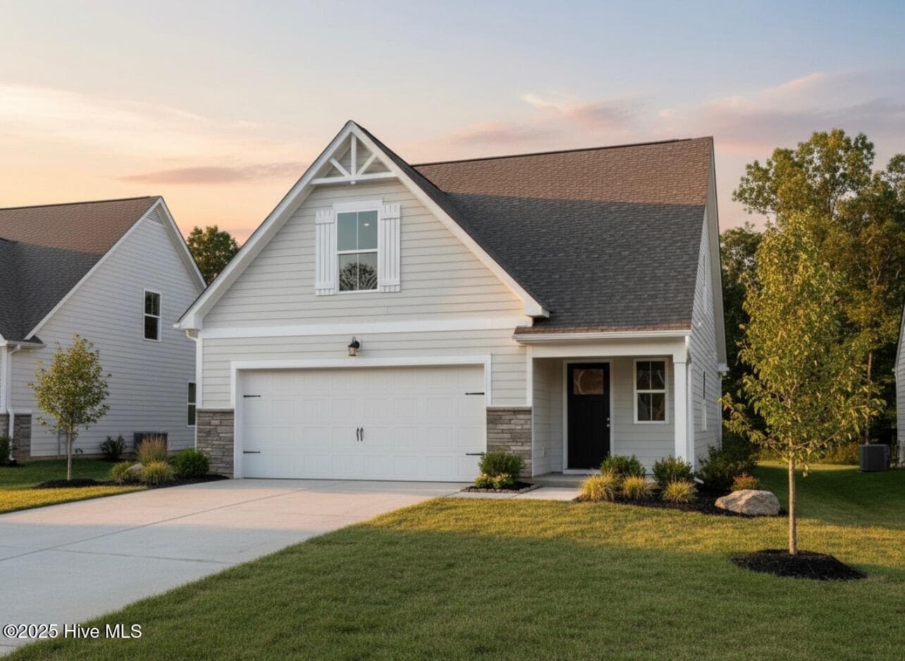 Front of 42 E Farley 65, Hampstead, NC 28443