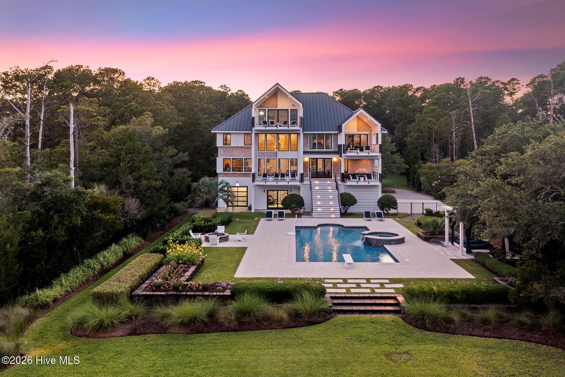 Front of 5329 Holt Road, Wilmington, NC 28409