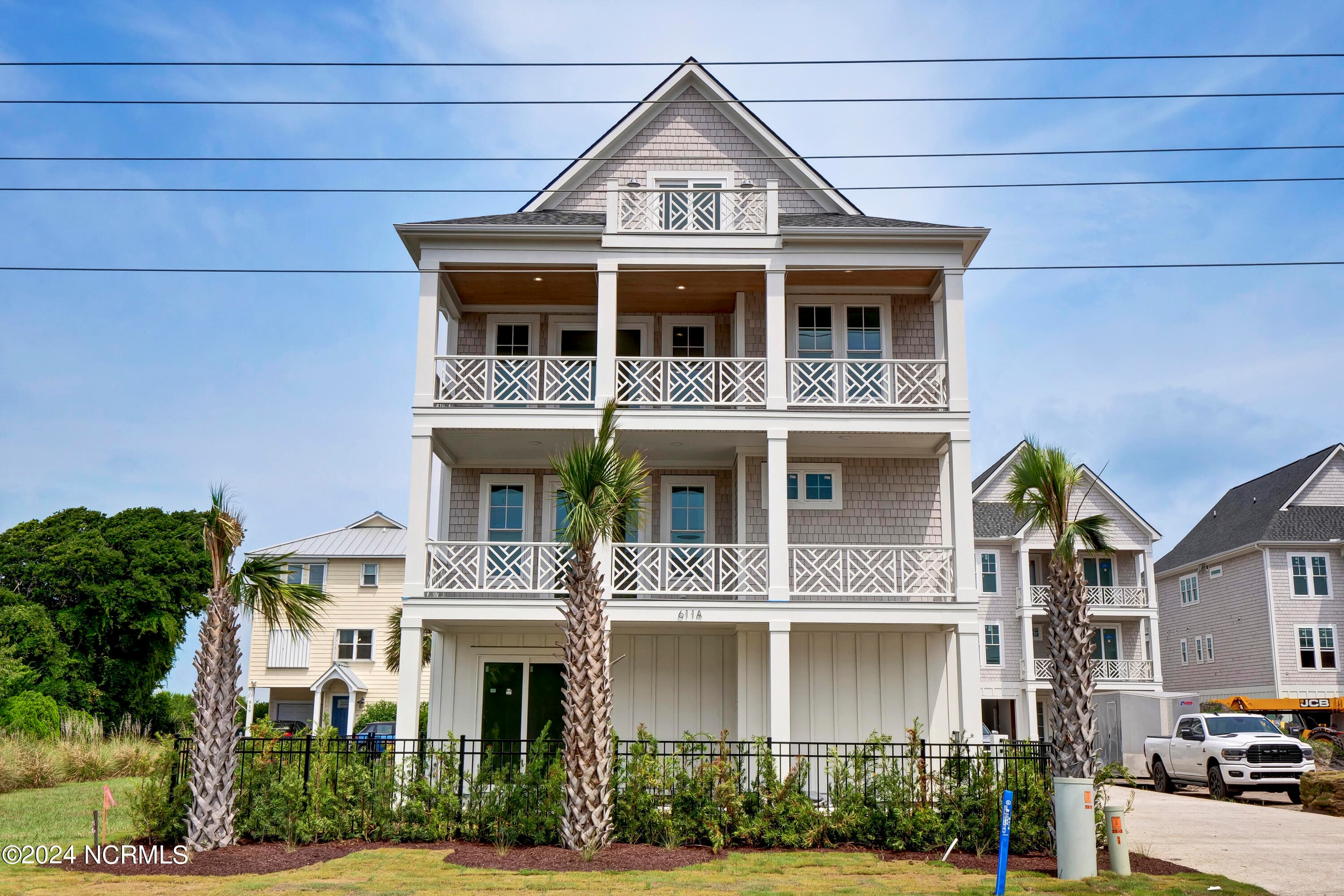 Exterior of 611 S Topsail Drive A, Surf City, NC 28445