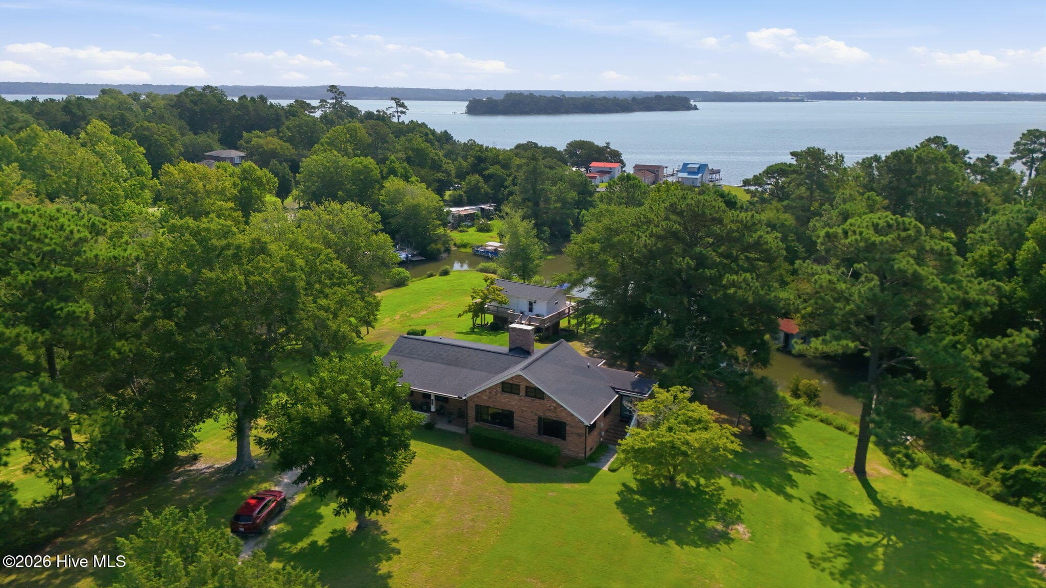 Front of 109 Wildlife Trail, Swansboro, NC 28584