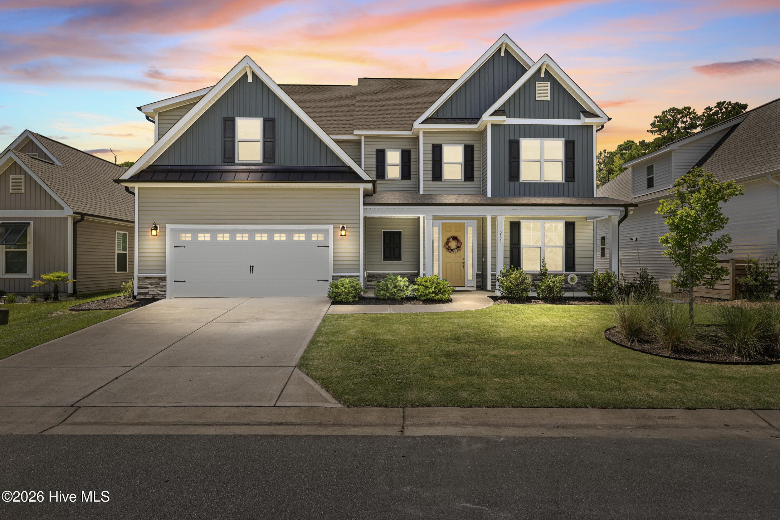 Exterior of 278 Man O War Lane, Hampstead, NC 28443