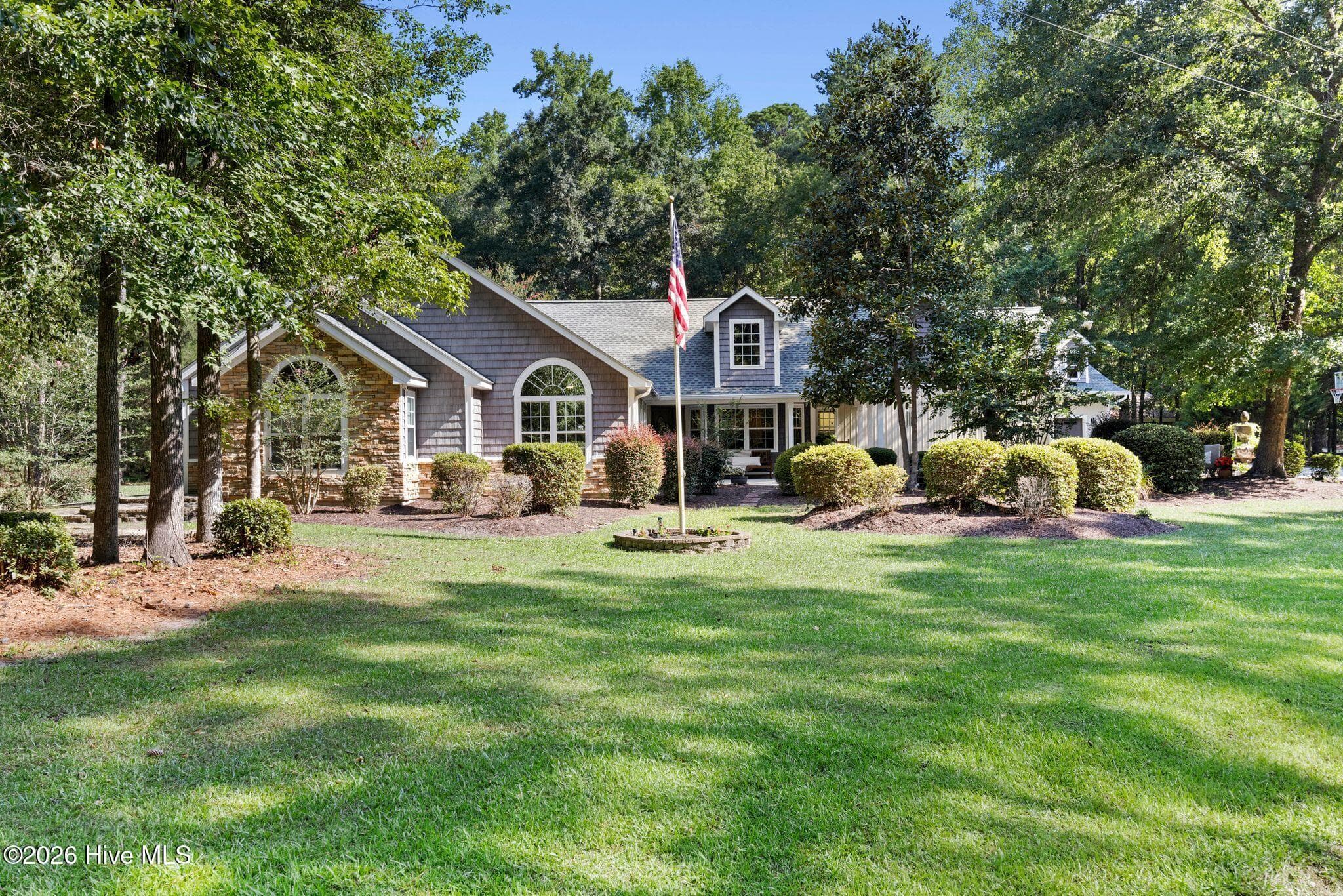 Front of 1 Sun Court, Calabash, NC 28467
