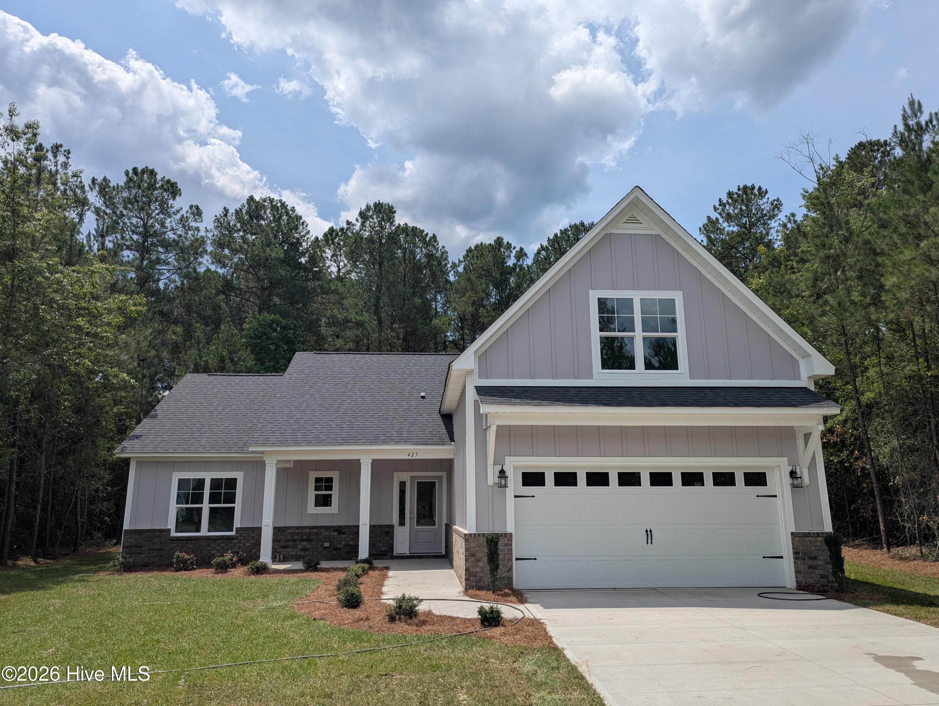 Front of 423 Vineyard Trace, Currie, NC 28435