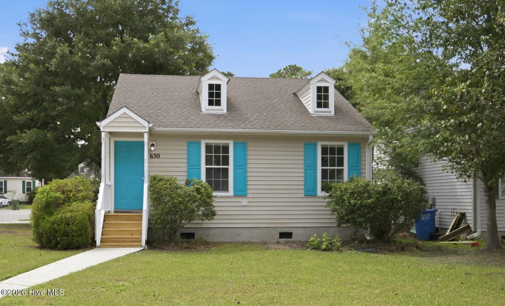 Front of 630 Varsity Drive, Wilmington, NC 28403