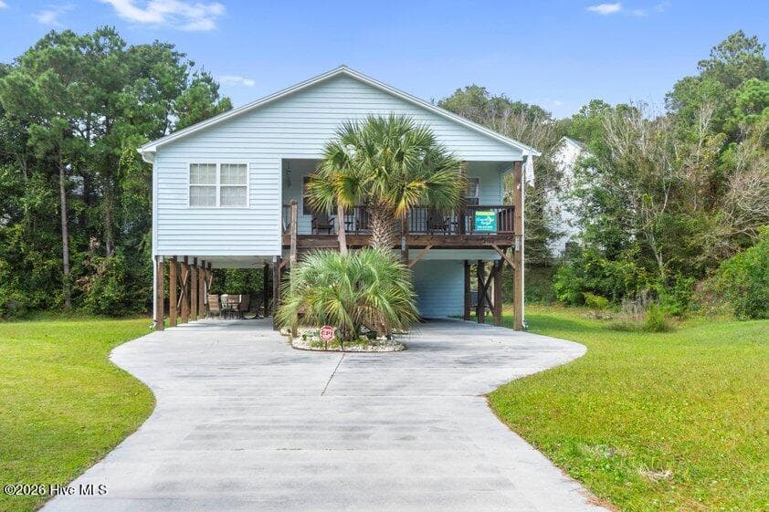 Front of 303 Osprey Ridge Court, Emerald Isle, NC 28594