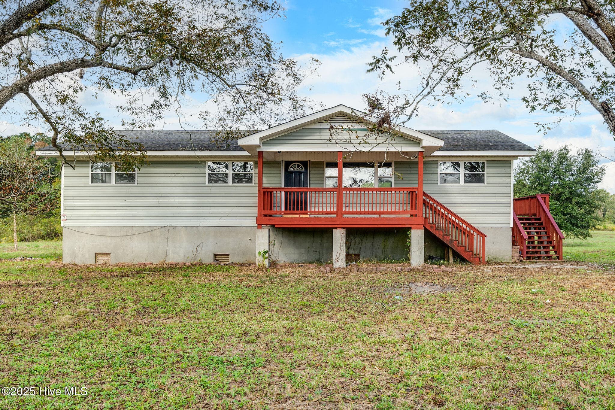 Front of 5882 Croomsbridge Road, Burgaw, NC 28425