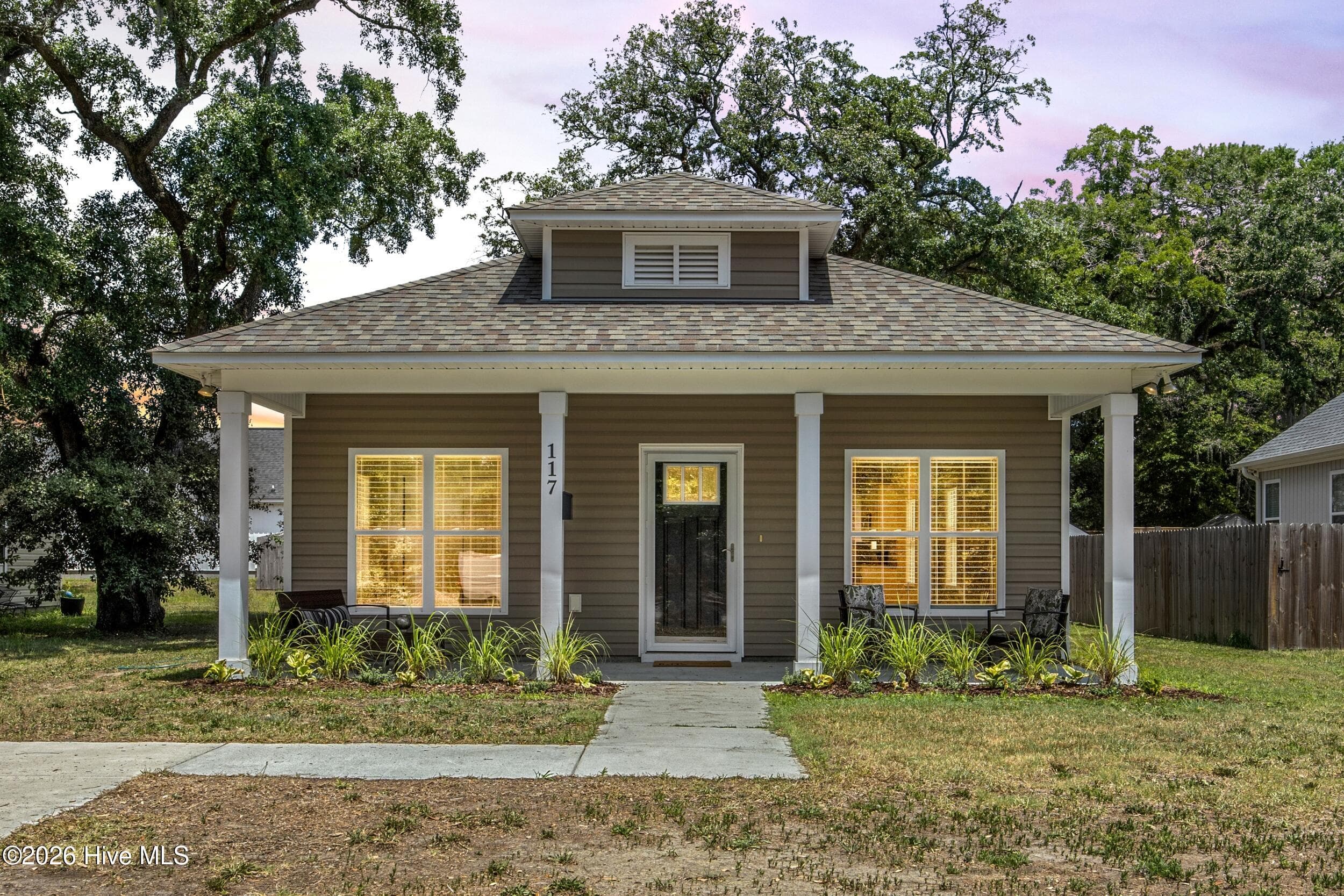 Front of 117 North Carolina Avenue, Wilmington, NC 28401