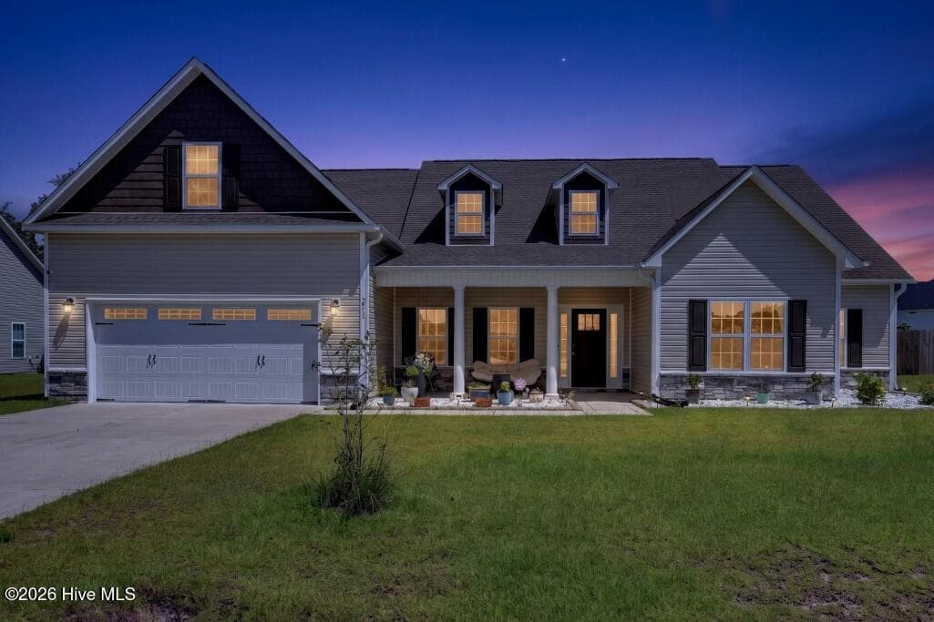 Front of 2019 Tarpon Trail, New Bern, NC 28562
