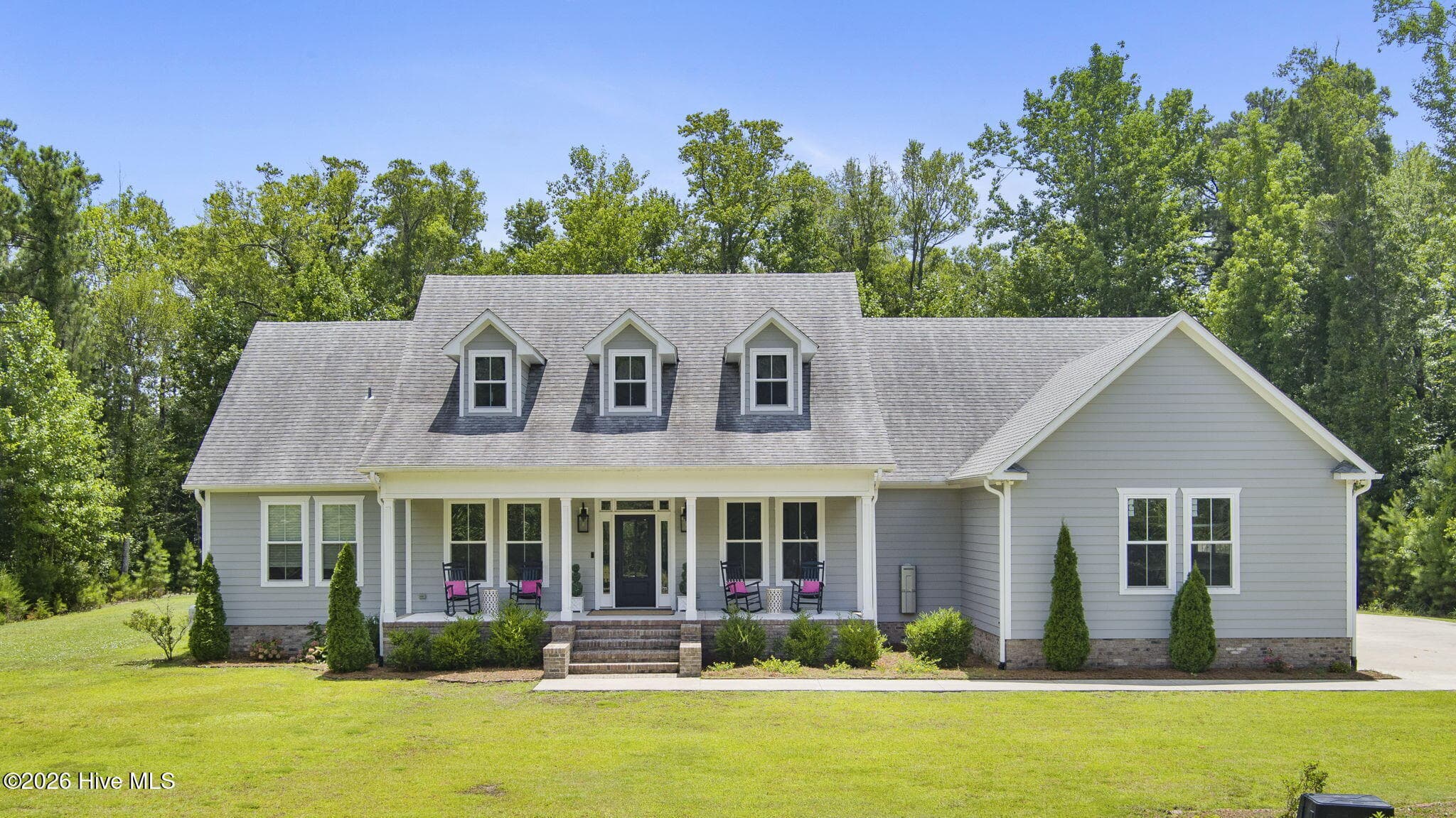 Exterior of 2703 E Fairway Road, Morehead City, NC 28557