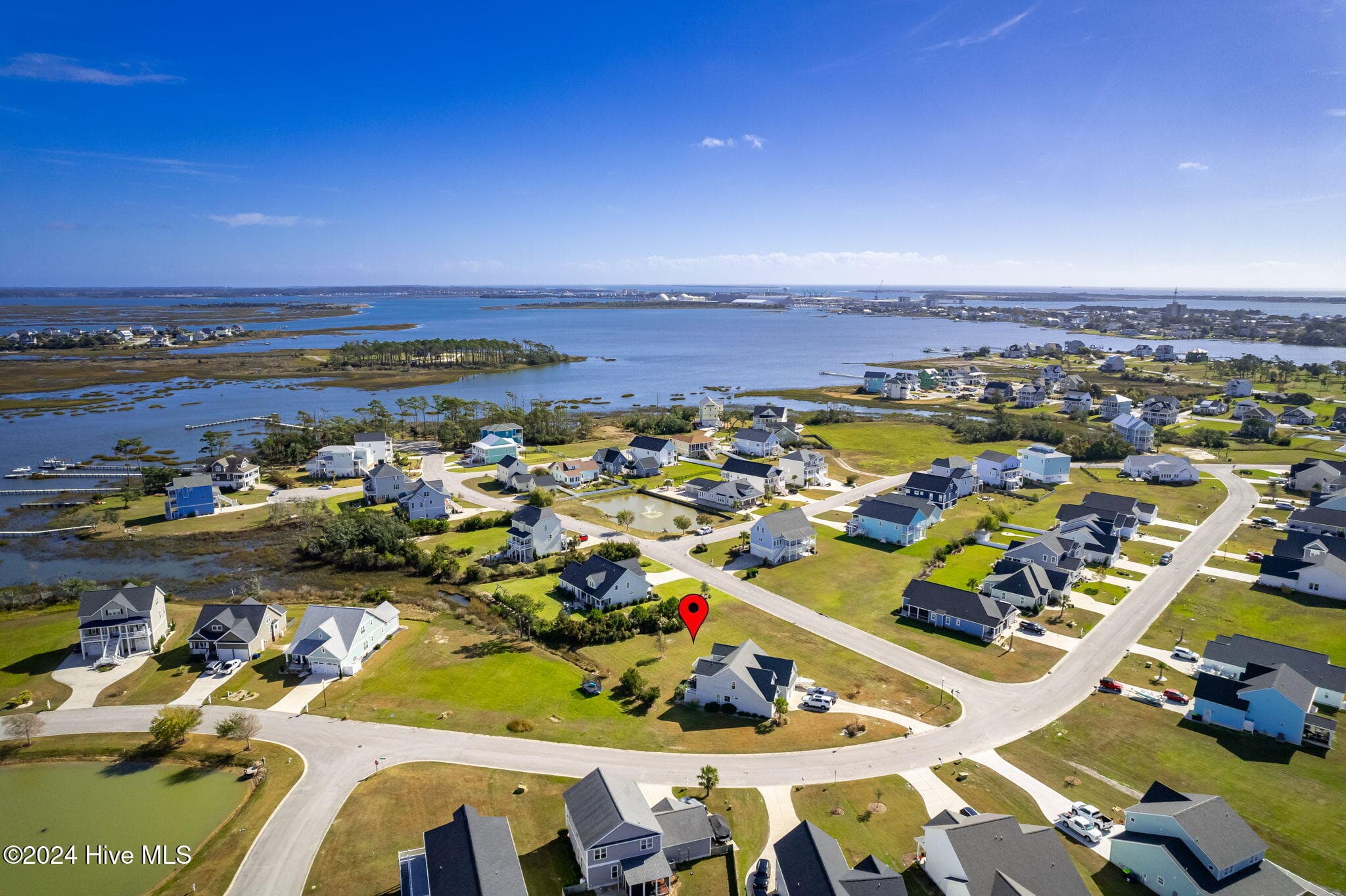Exterior of 1602 Mainsail Road, Morehead City, NC 28557
