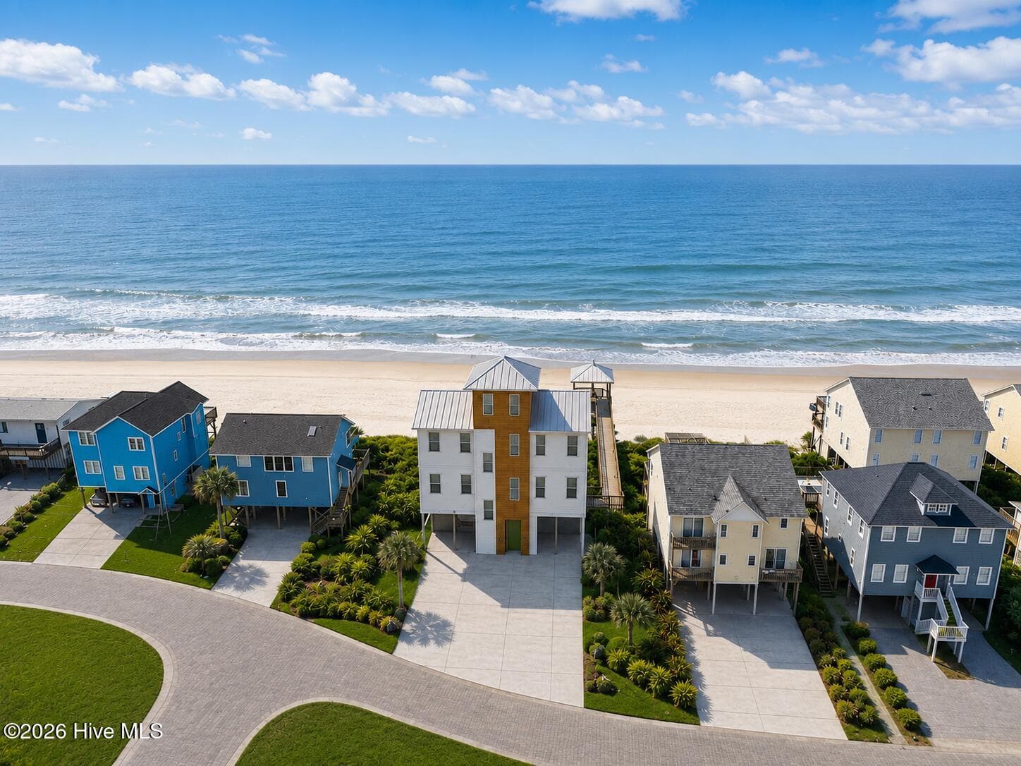 Exterior of 522 N Shore Drive, Surf City, NC 28445
