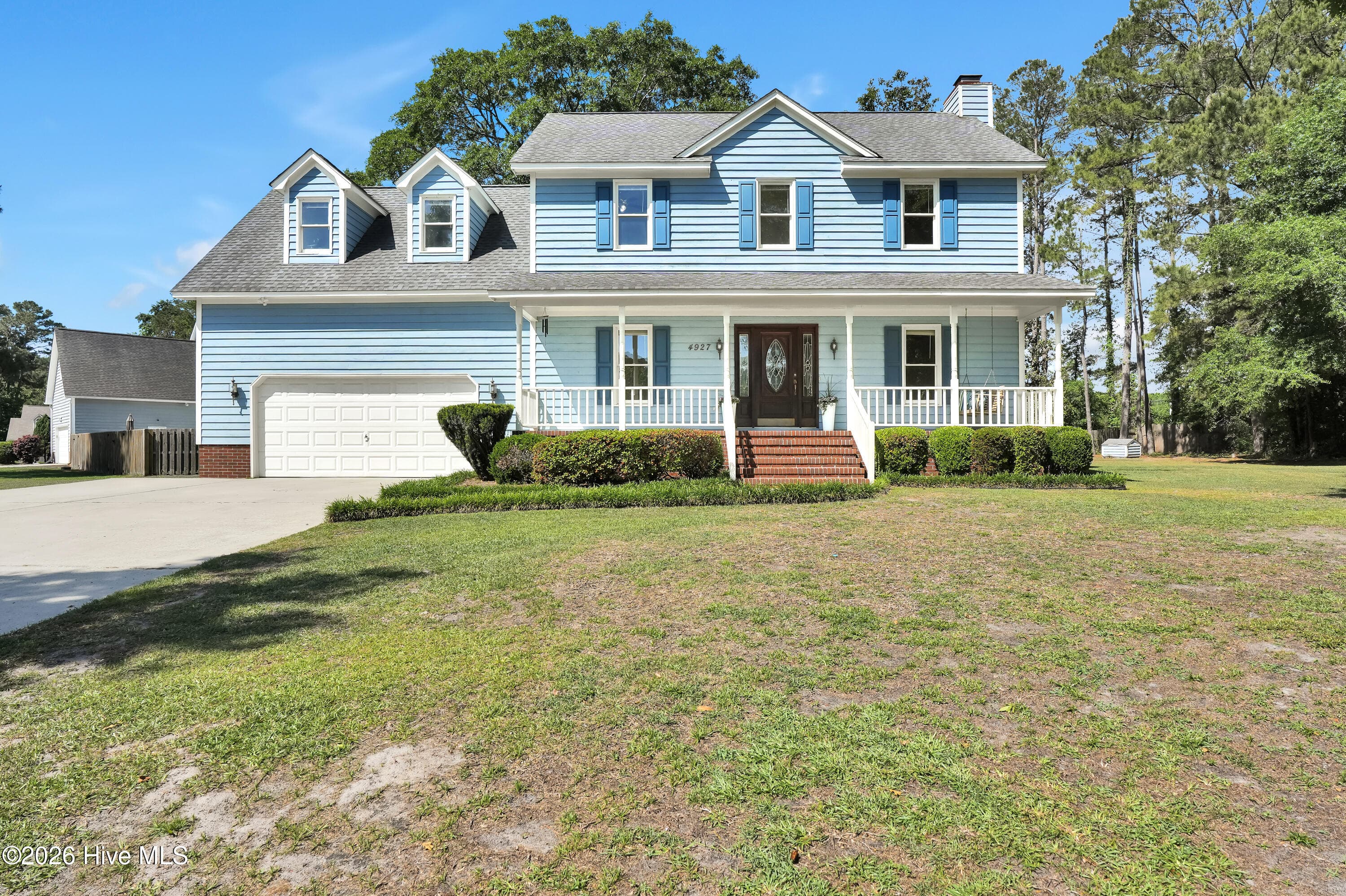 Front of 4927 Woodcrest Drive, Castle Hayne, NC 28429