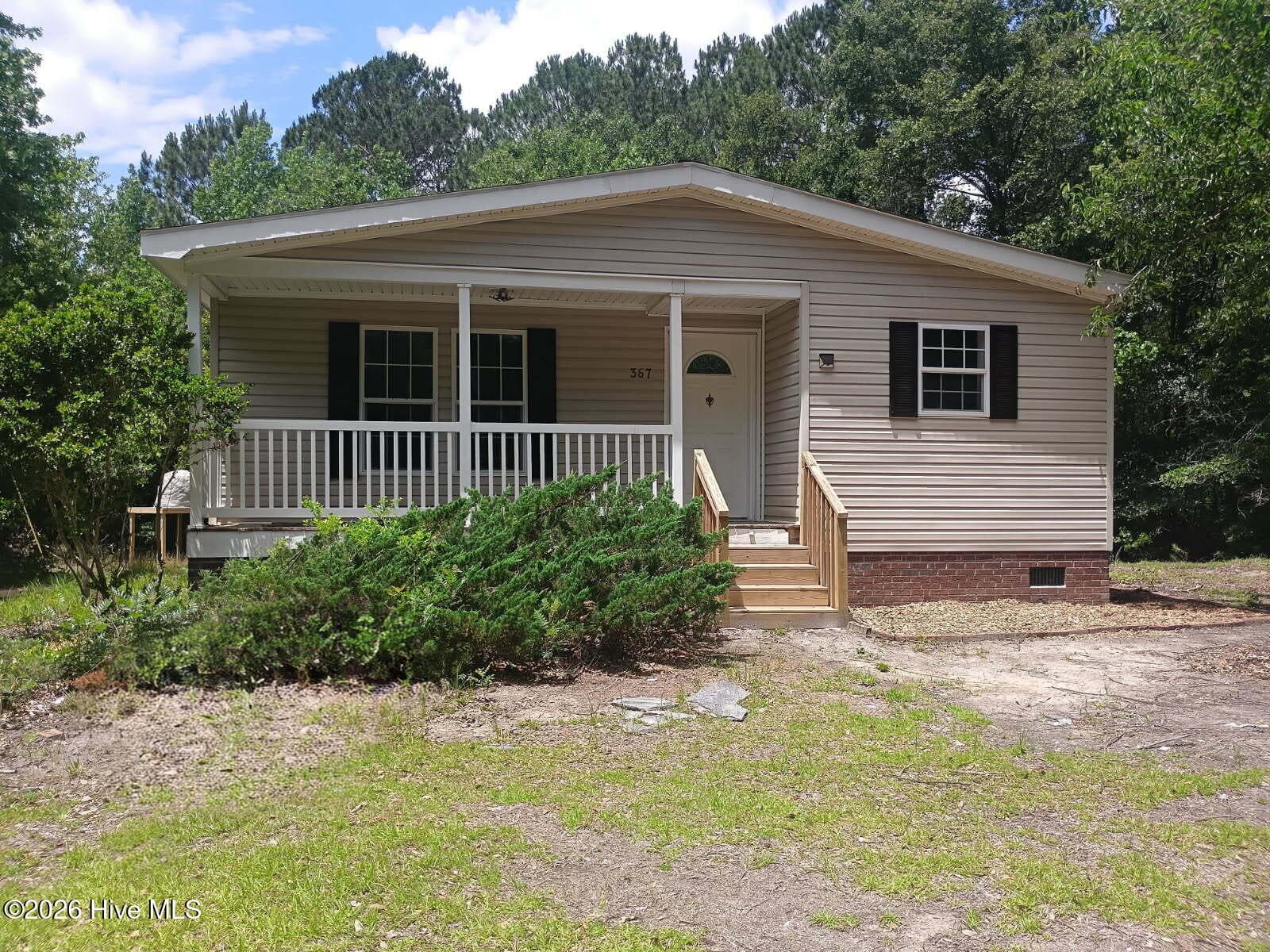 Front of 367 Battleground Road, Atkinson, NC 28421