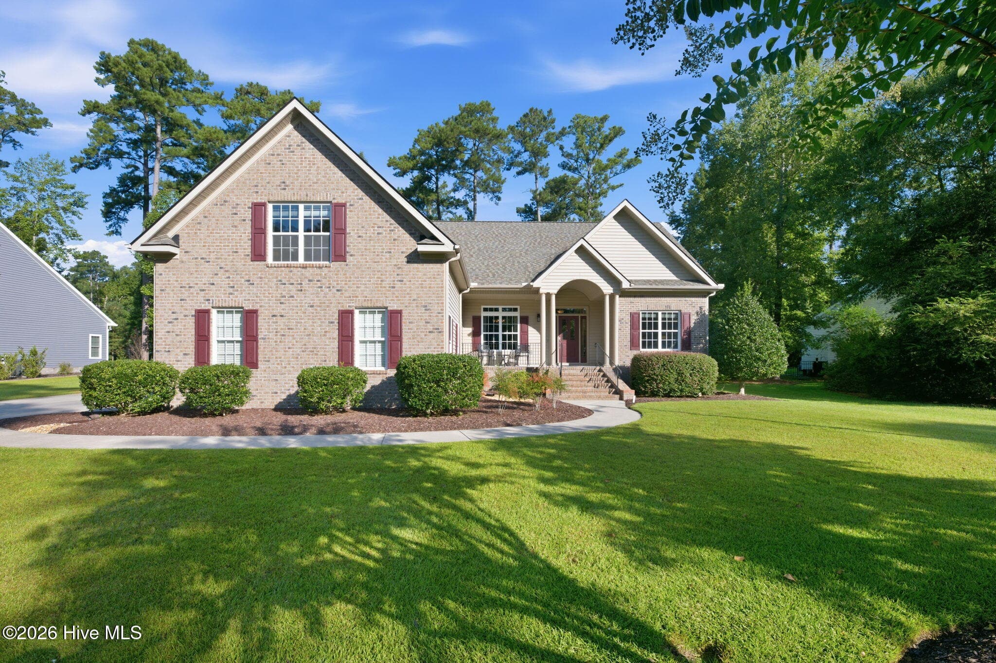 Front of 4542 Moss Bend, New Bern, NC 28562