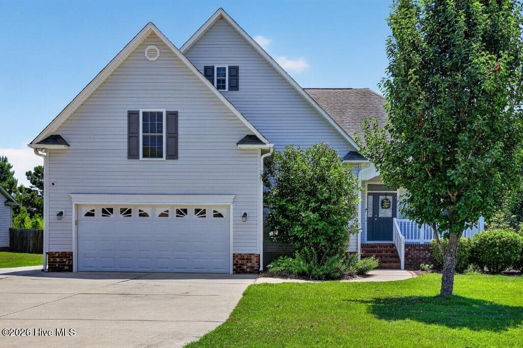 Front of 125 Mom Lane, New Bern, NC 28562
