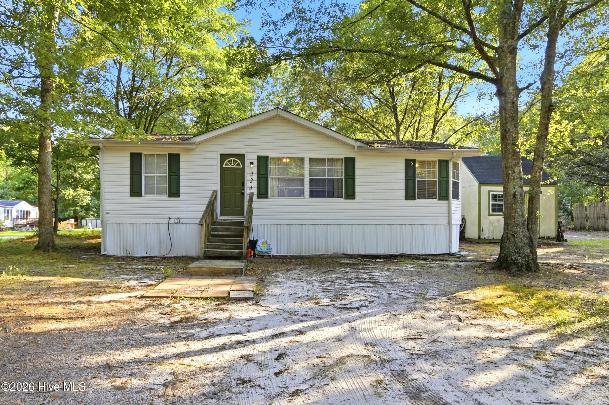 Front of 224 Chapel Ridge Road, Richlands, NC 28574