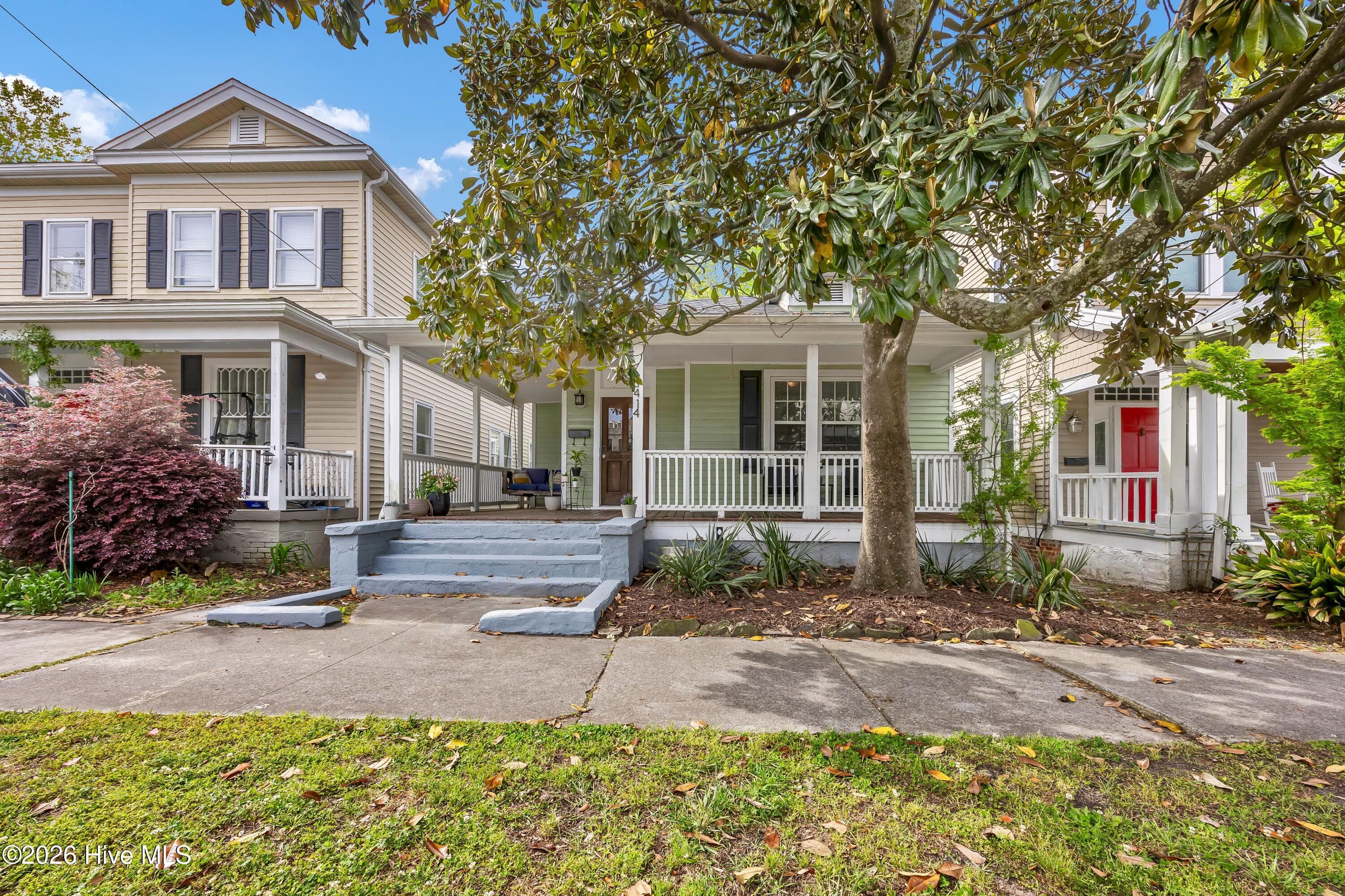 Front of 1414 Dock Street, Wilmington, NC 28401