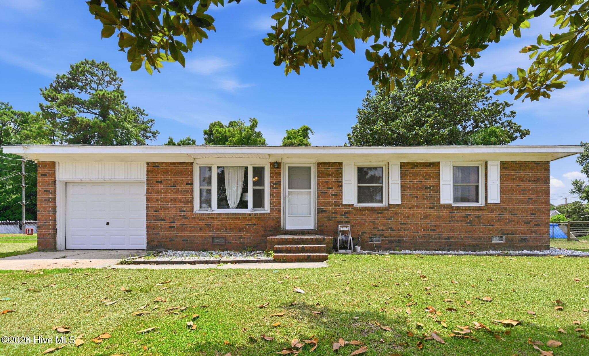 Front of 104 Yorkshire Drive, Jacksonville, NC 28546
