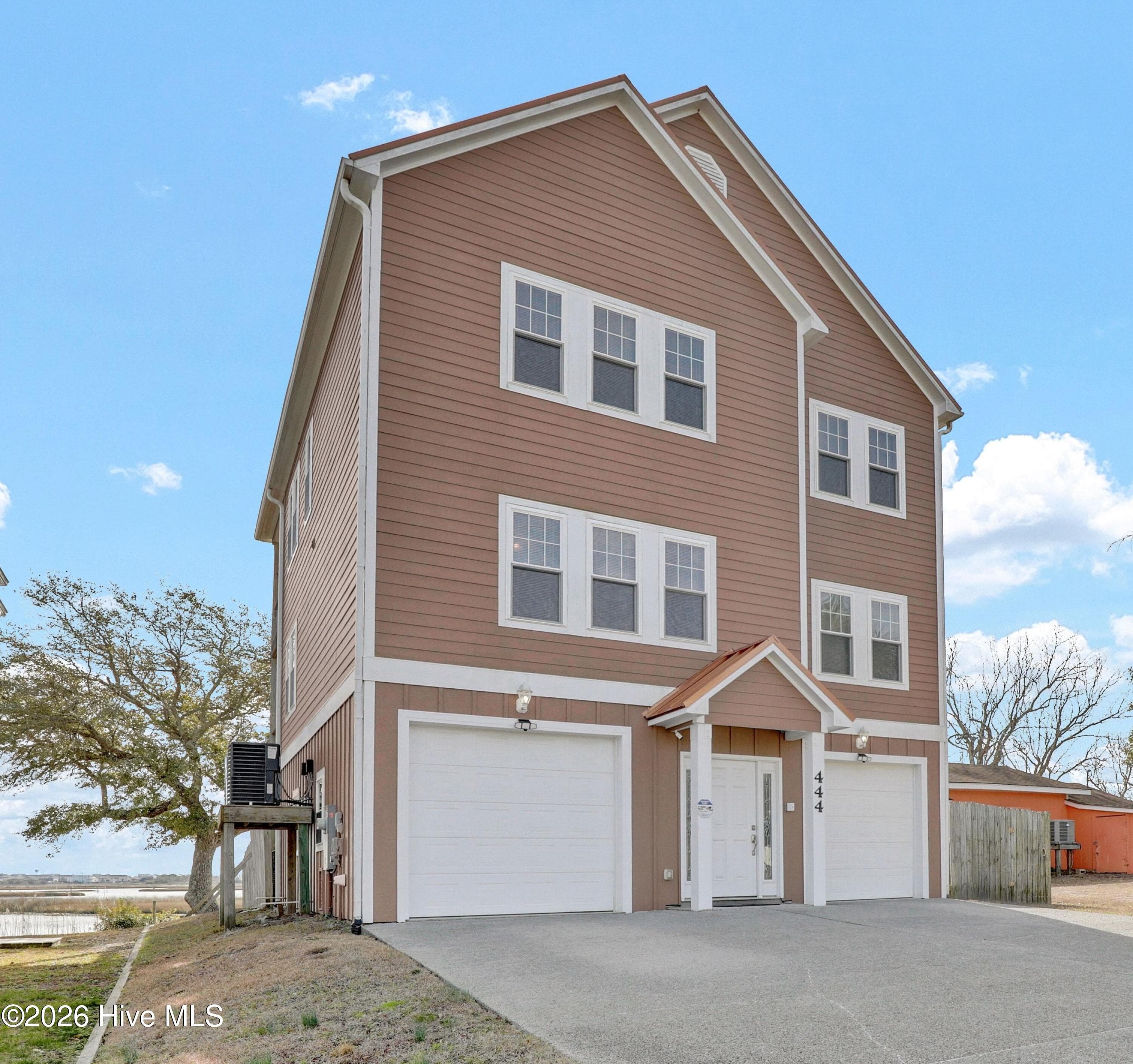 Exterior of 444 Little Kinston Road, Surf City, NC 28455