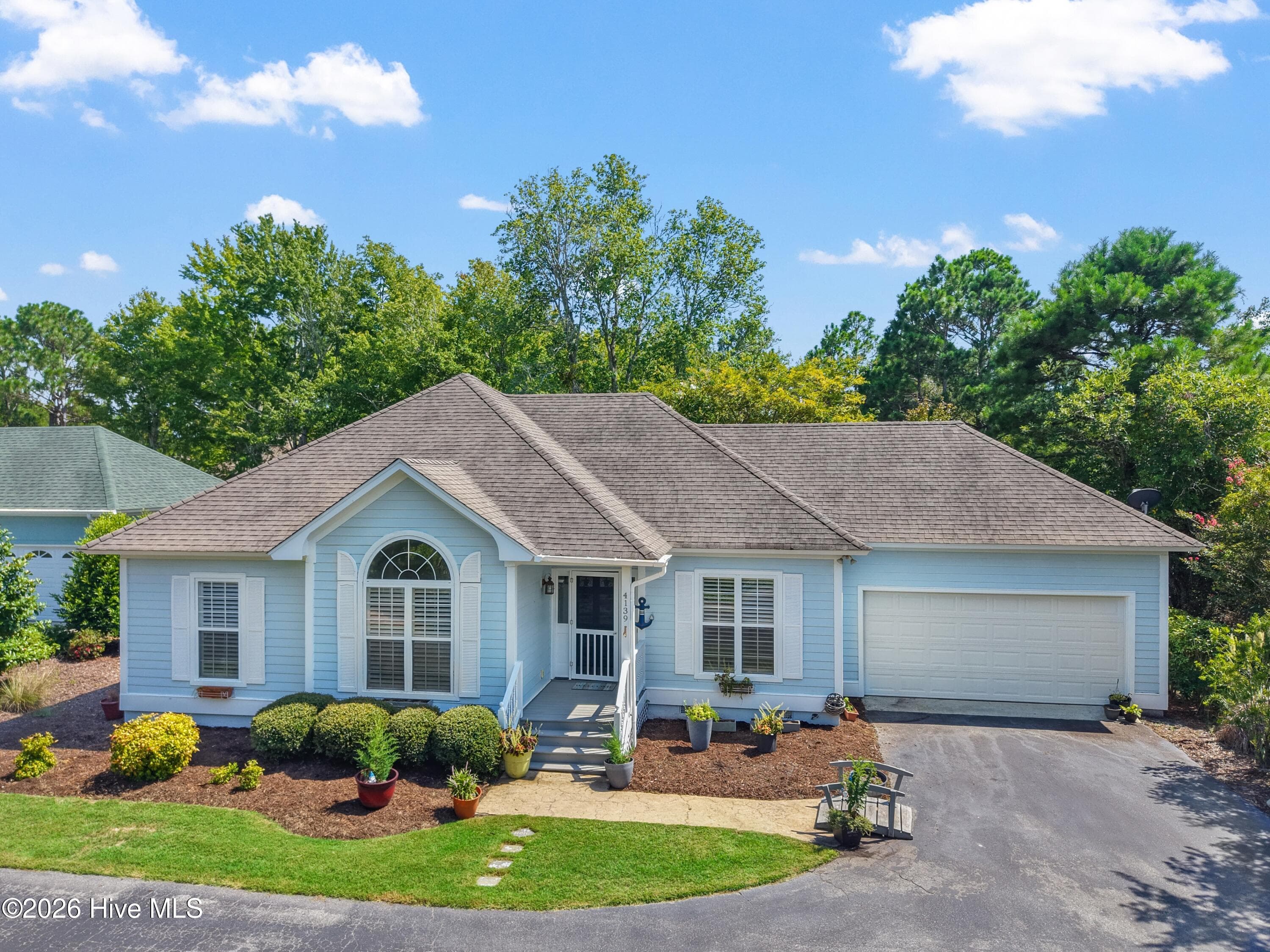 Front of 4139 Devonshire Lane SE, Southport, NC 28461