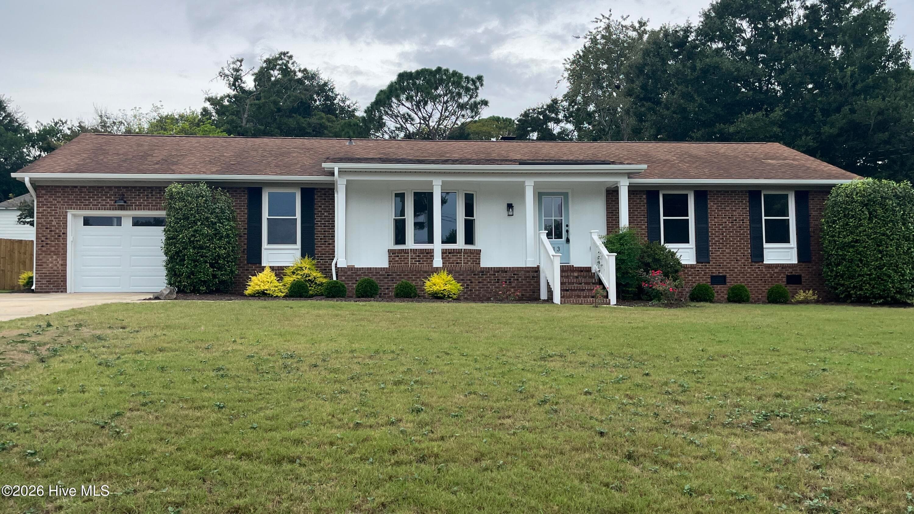 Front of 613 Windemere Road, Wilmington, NC 28405