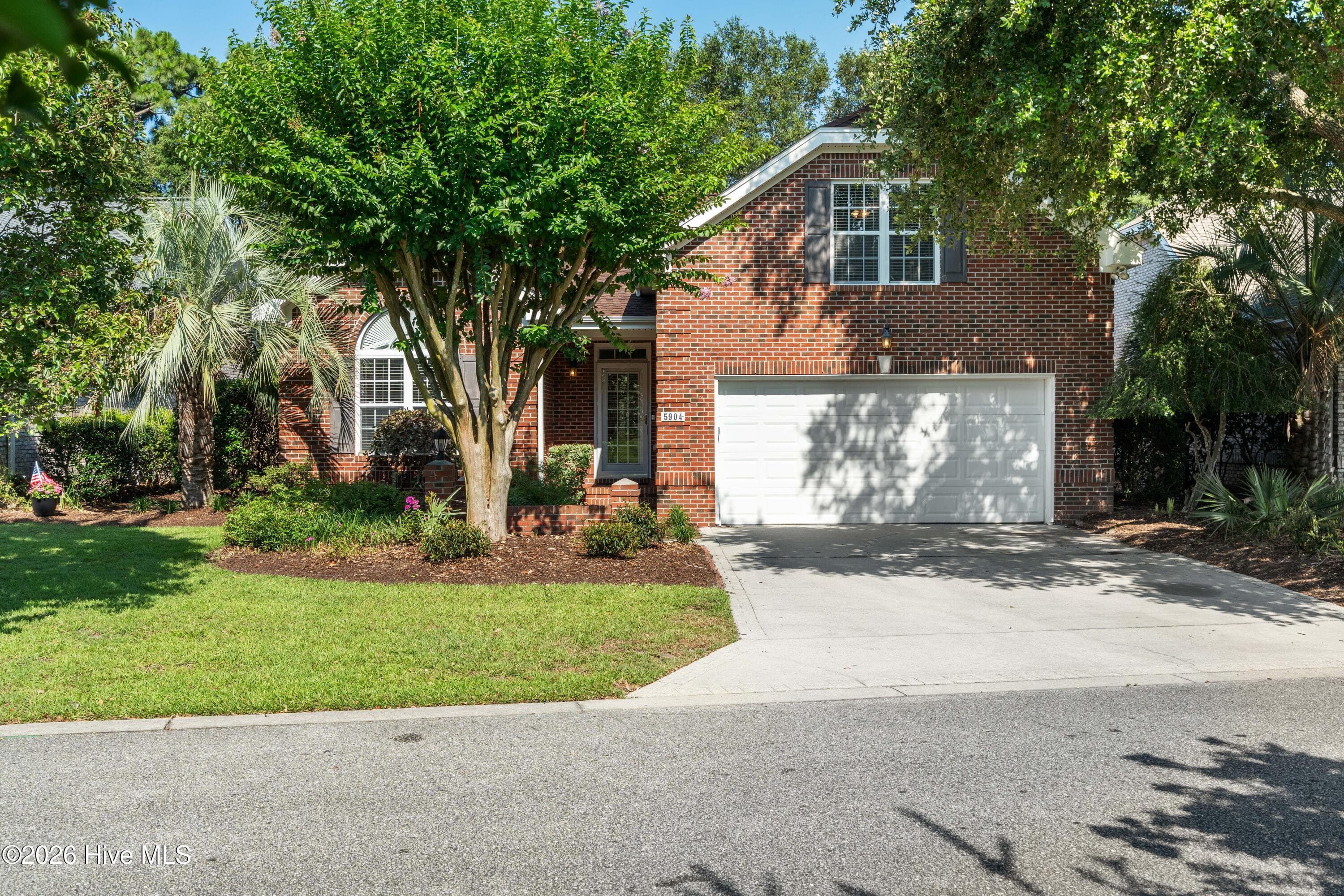 Front of 5904 Saltaire Village Court, Wilmington, NC 28412