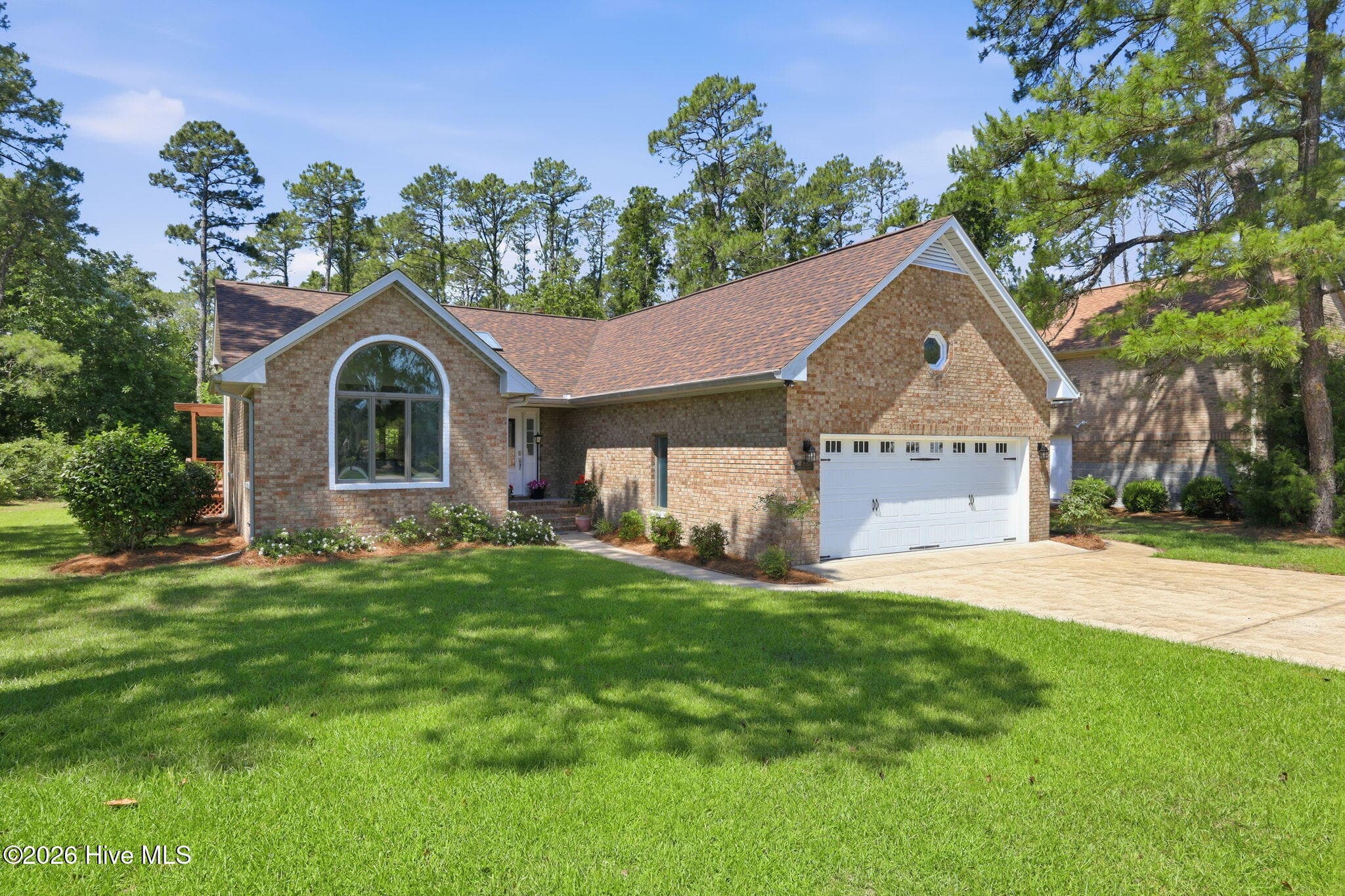 Front of 6207 Gondolier Drive, New Bern, NC 28560